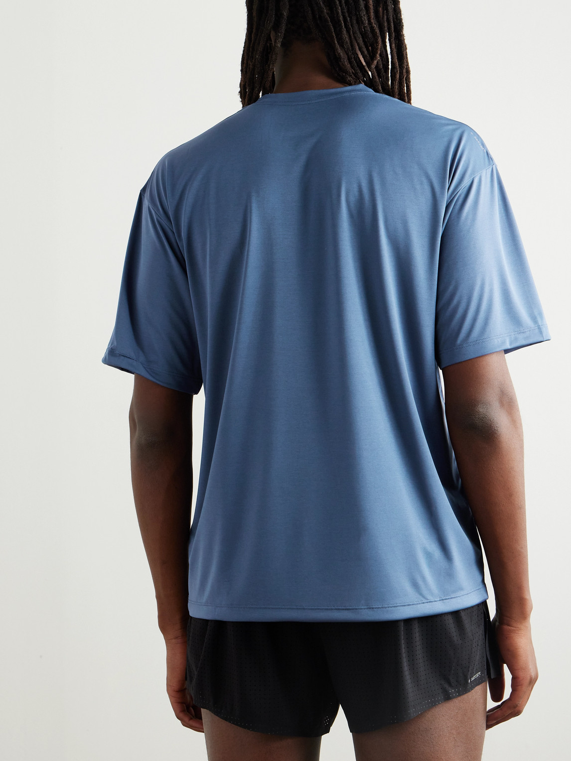 Satisfy Logo-print Auralite™ T-shirt In Blue