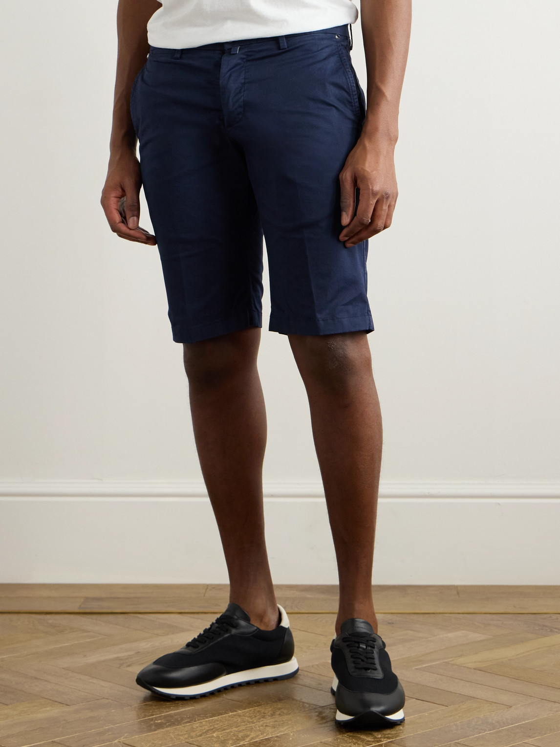 KITON STRAIGHT-LEG STRETCH-COTTON SHORTS