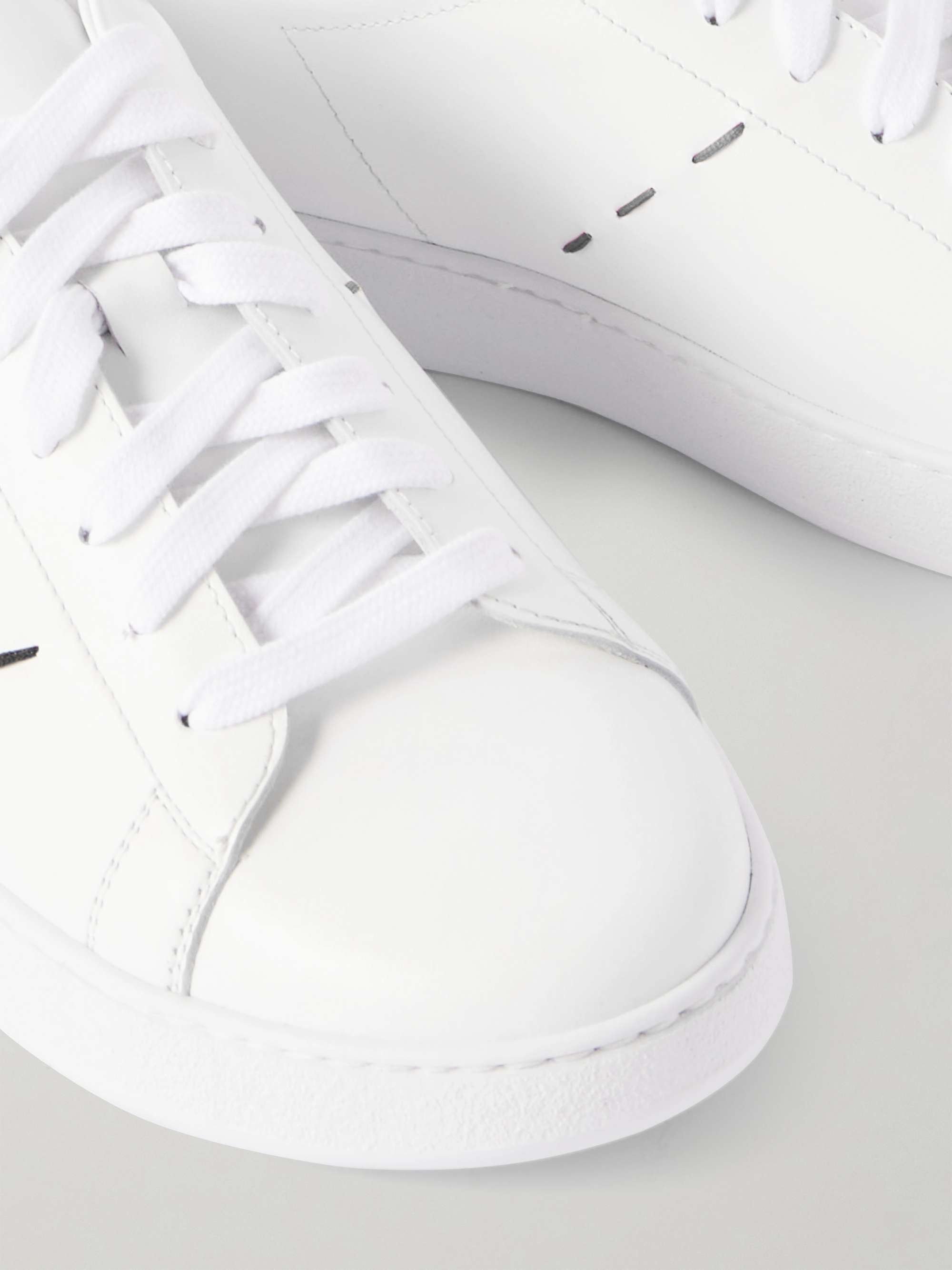 KITON 