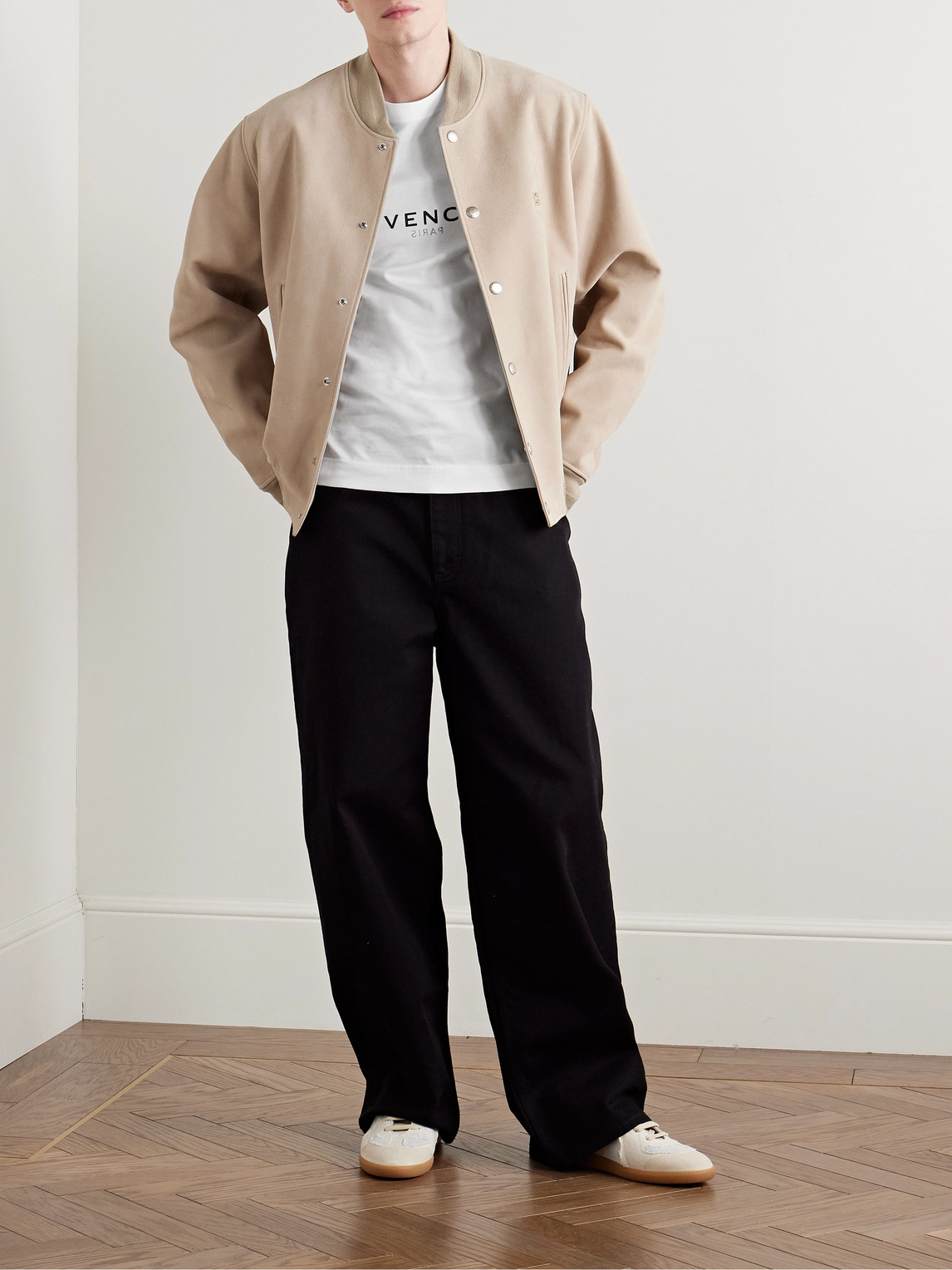 Givenchy Men White Cotton T-shirt