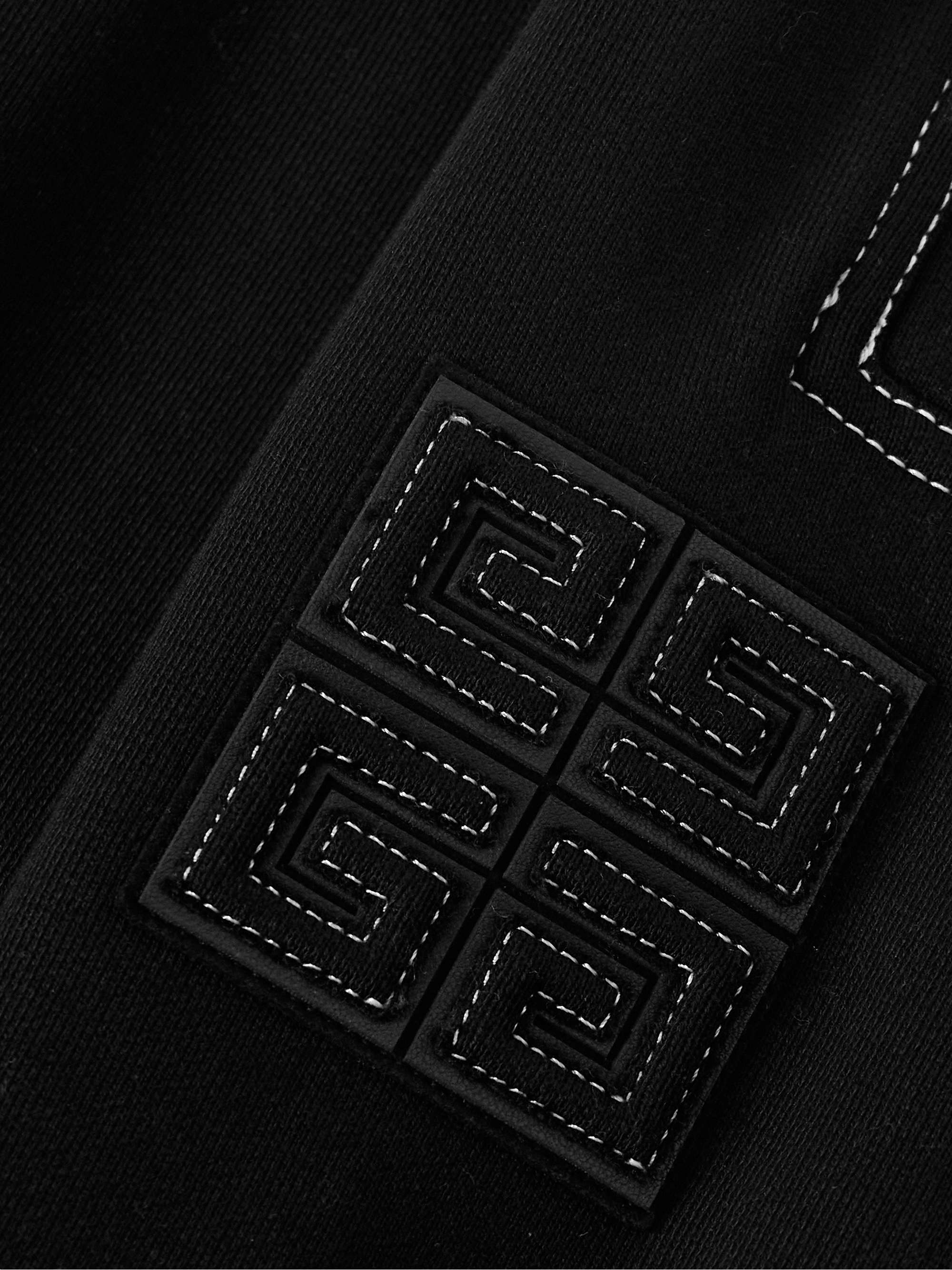 GIVENCHY 