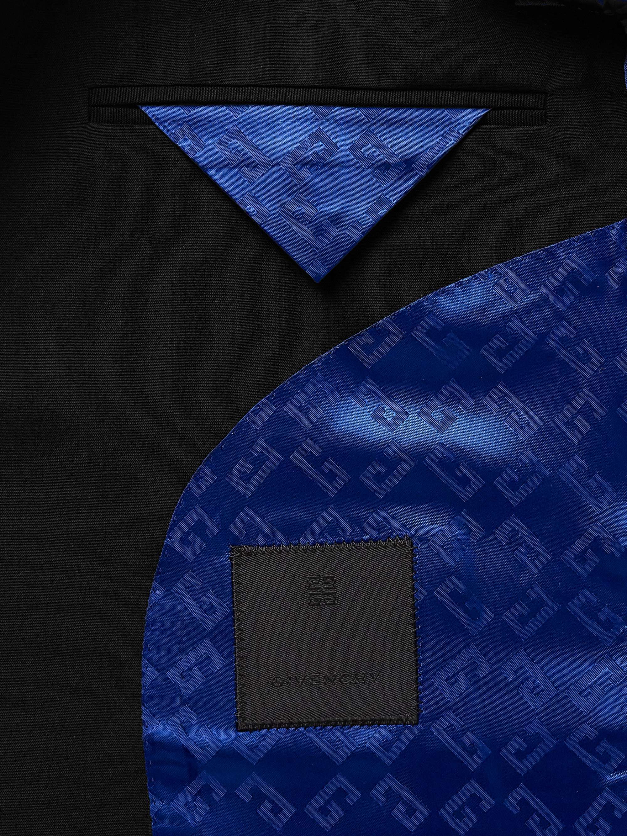GIVENCHY 