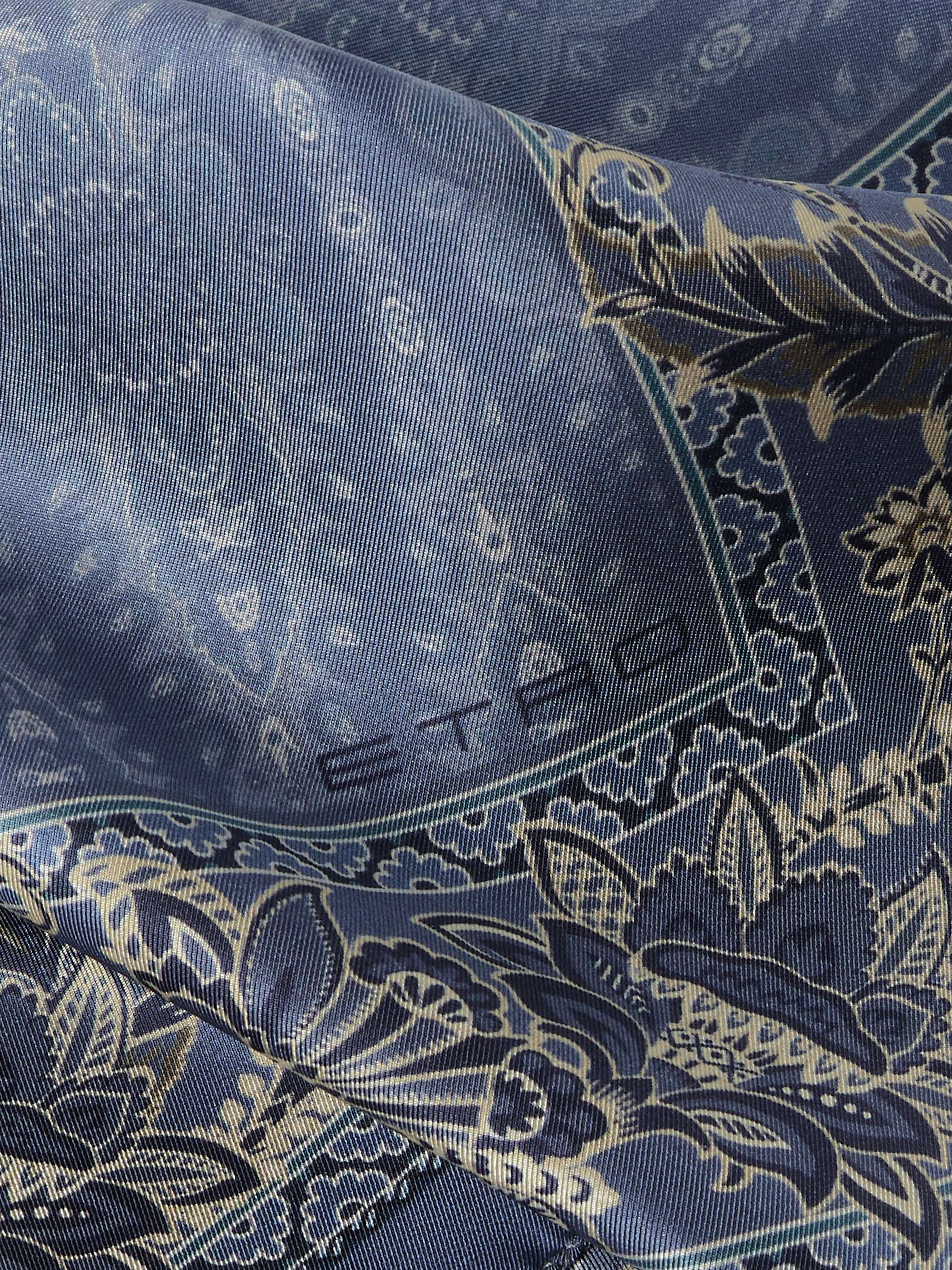 ETRO 