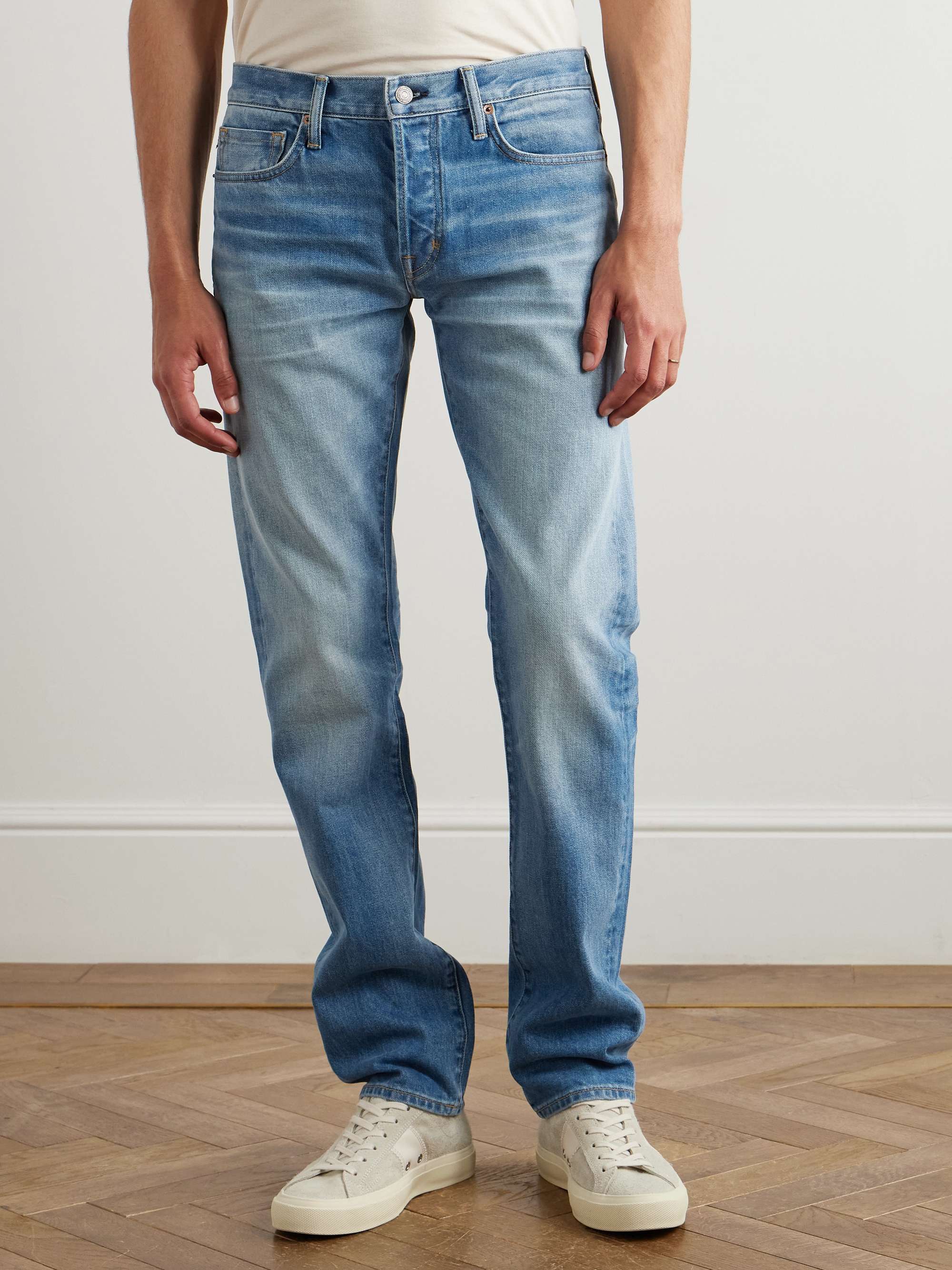TOM FORD 