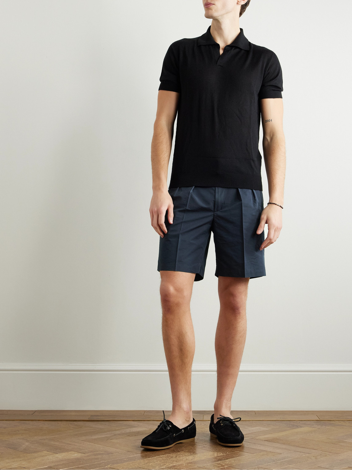 Tom Ford Straight-leg Pleated Cotton And Silk-blend Poplin Shorts In Blue