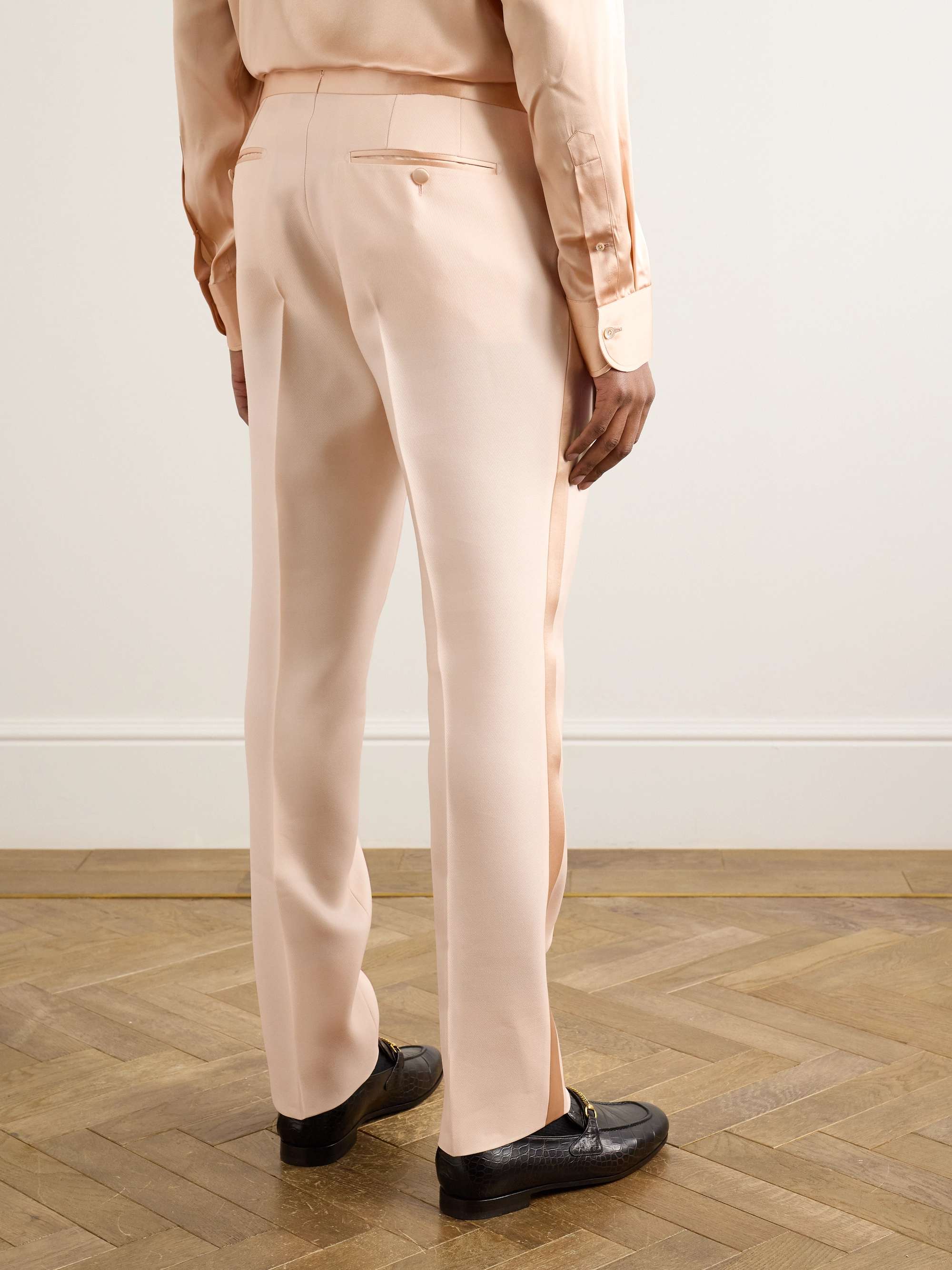 TOM FORD 