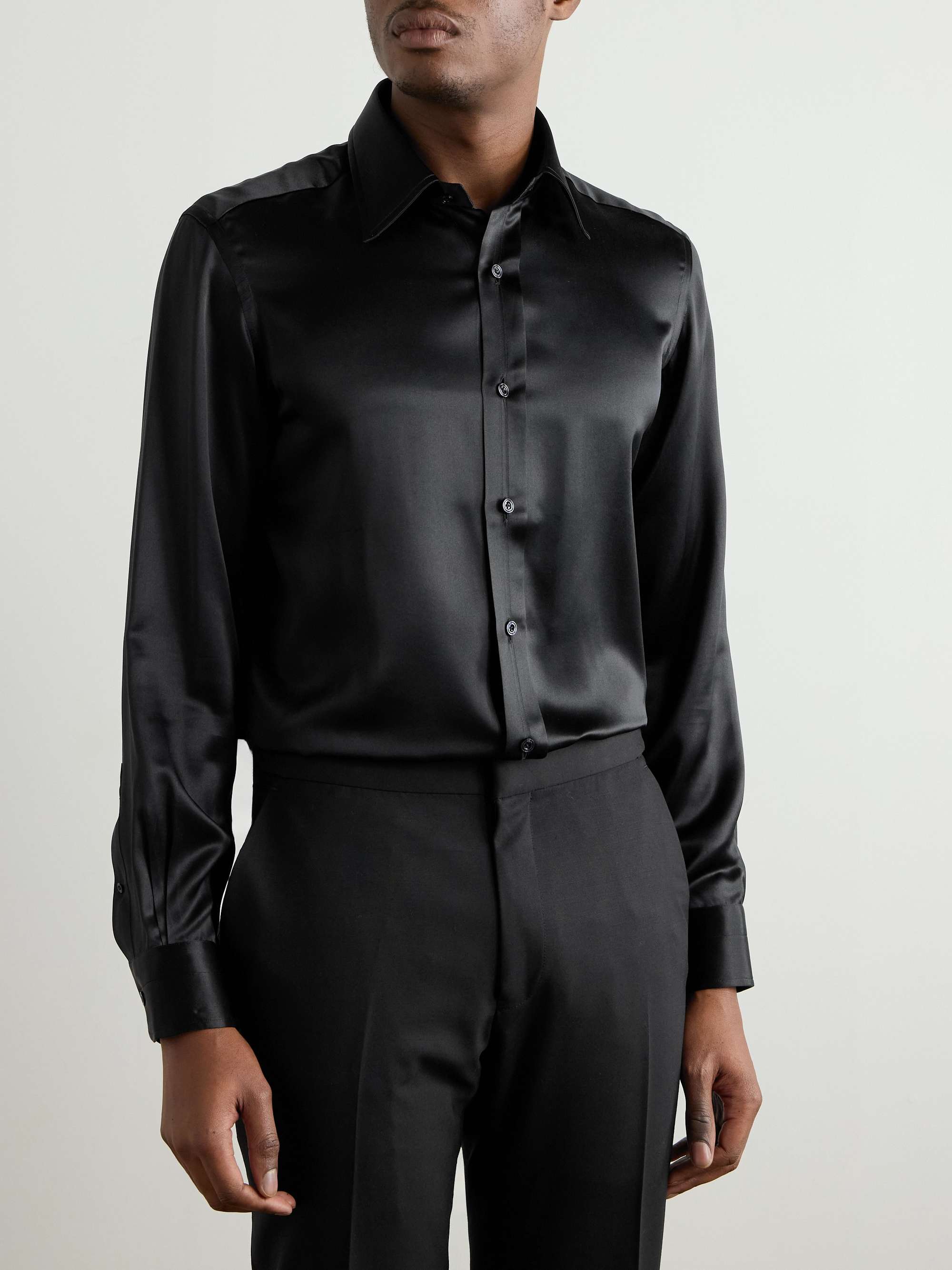 TOM FORD 