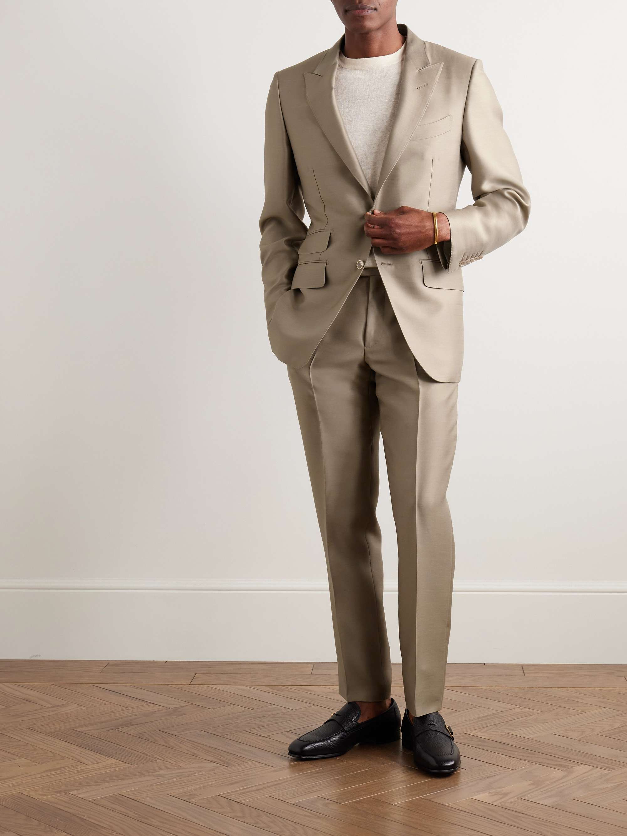 TOM FORD 