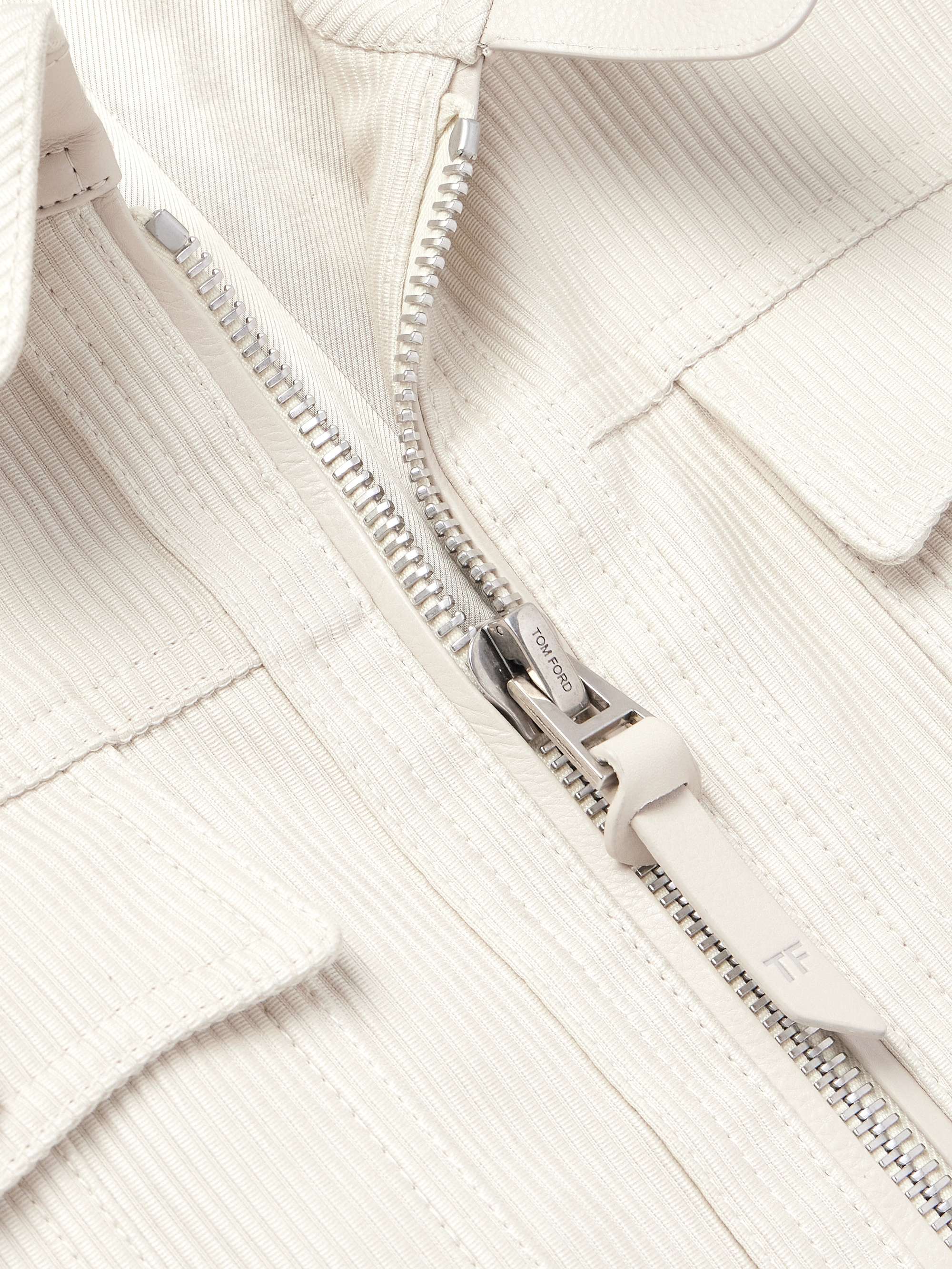 TOM FORD 