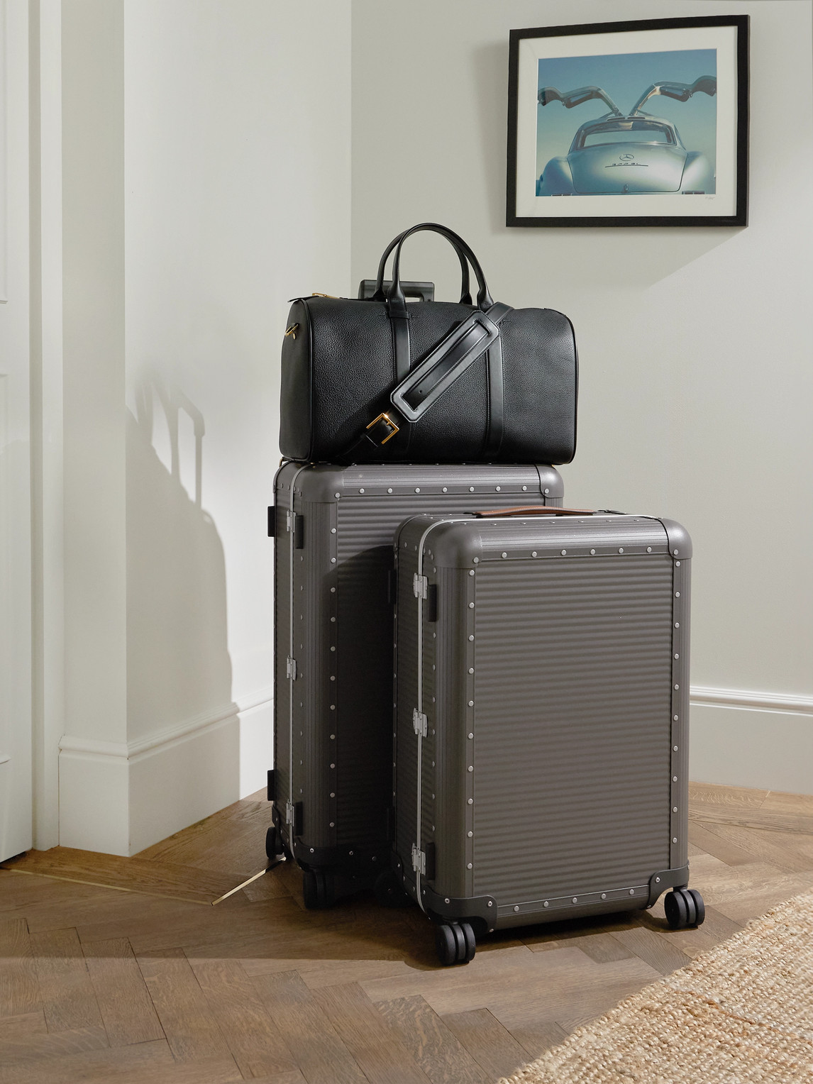 Fpm Milano Bank Spinner 68cm Leather-trimmed Aluminium Suitcase In Gray
