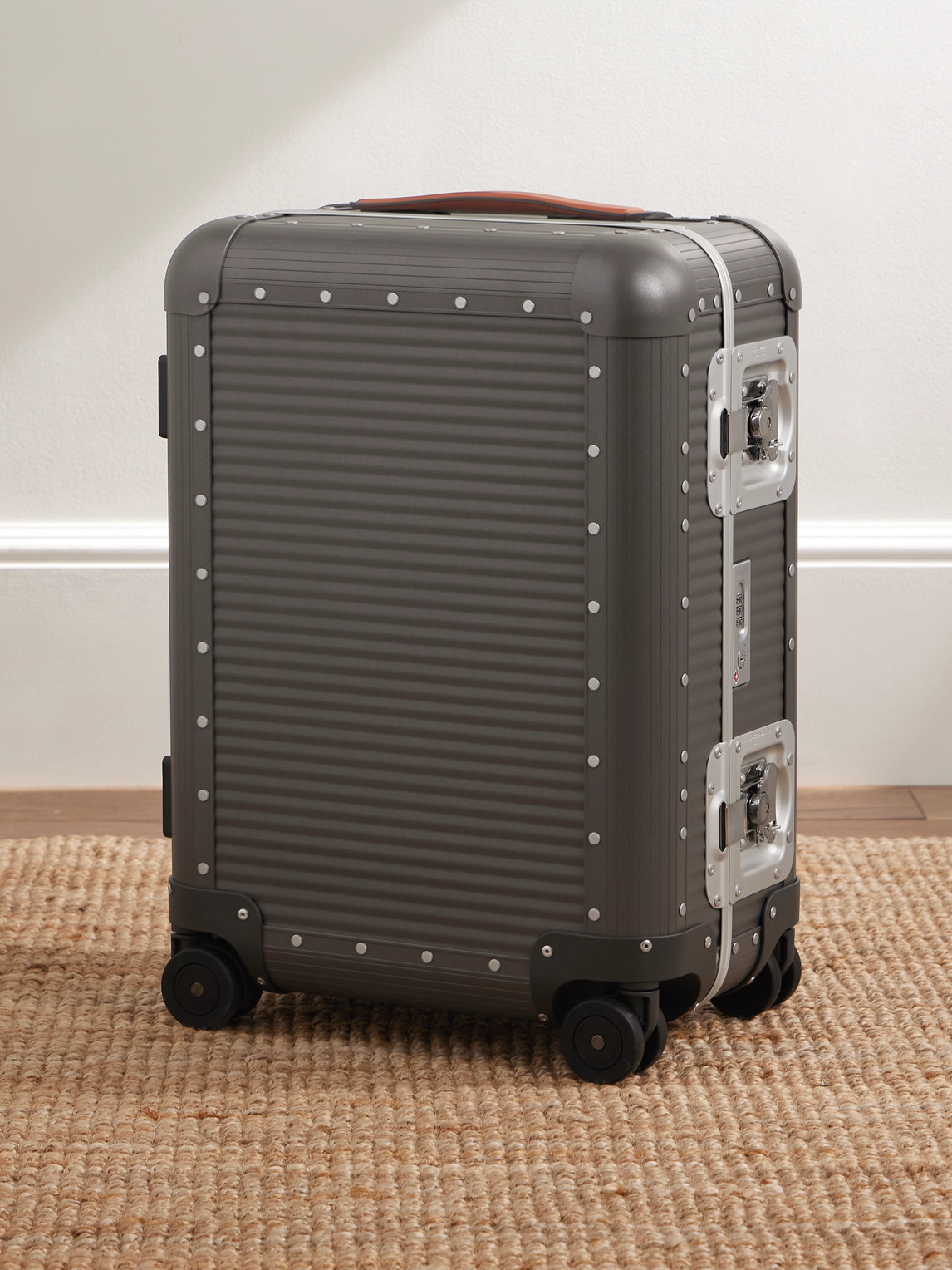 FPM Milano Bank Spinner 55cm Rubber-Trimmed Aluminum Suitcase - Men