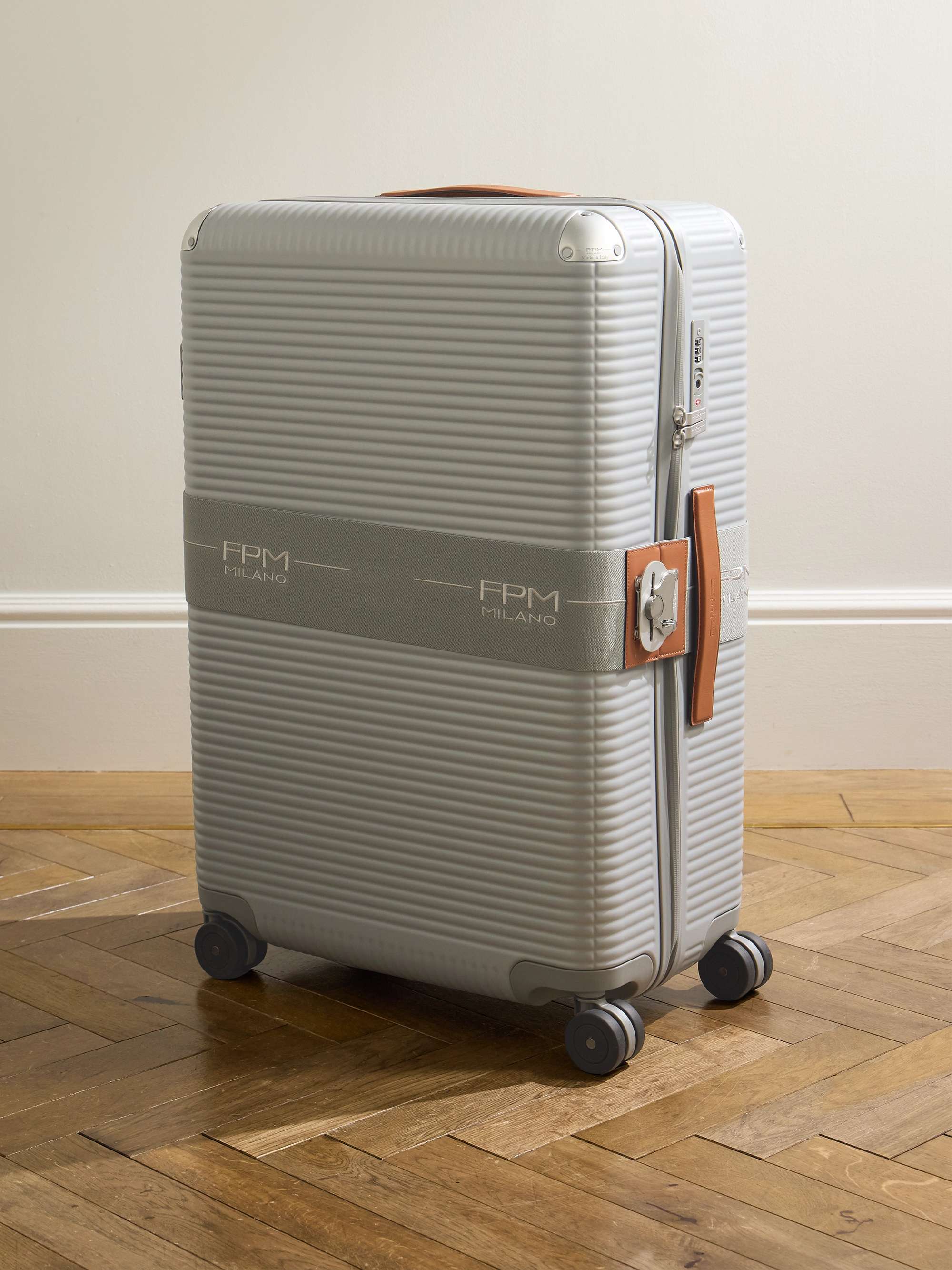 FPM MILANO Bank Zip Deluxe ポリカーボネート スーツケース FPM MILANO Bank Zip Deluxe ポリカーボネート スーツケース