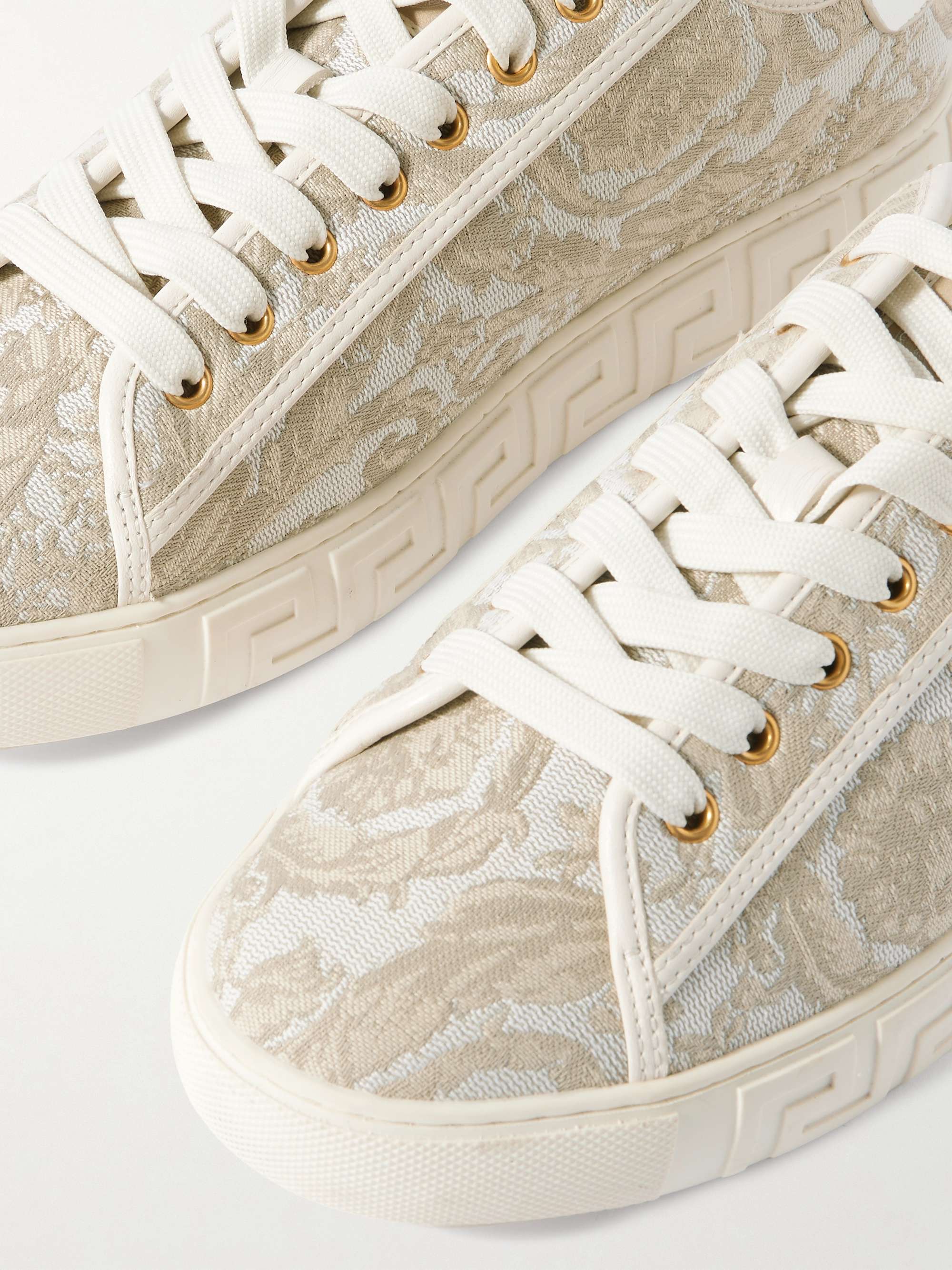 VERSACE 