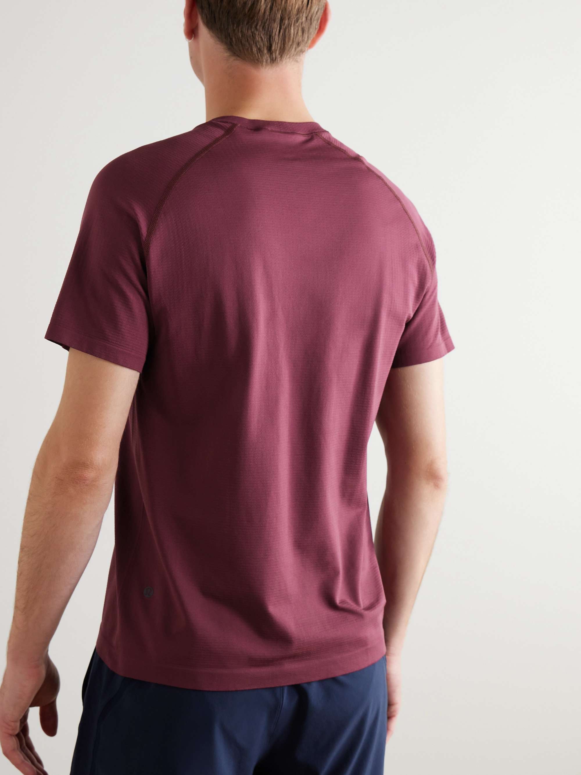 LULULEMON 