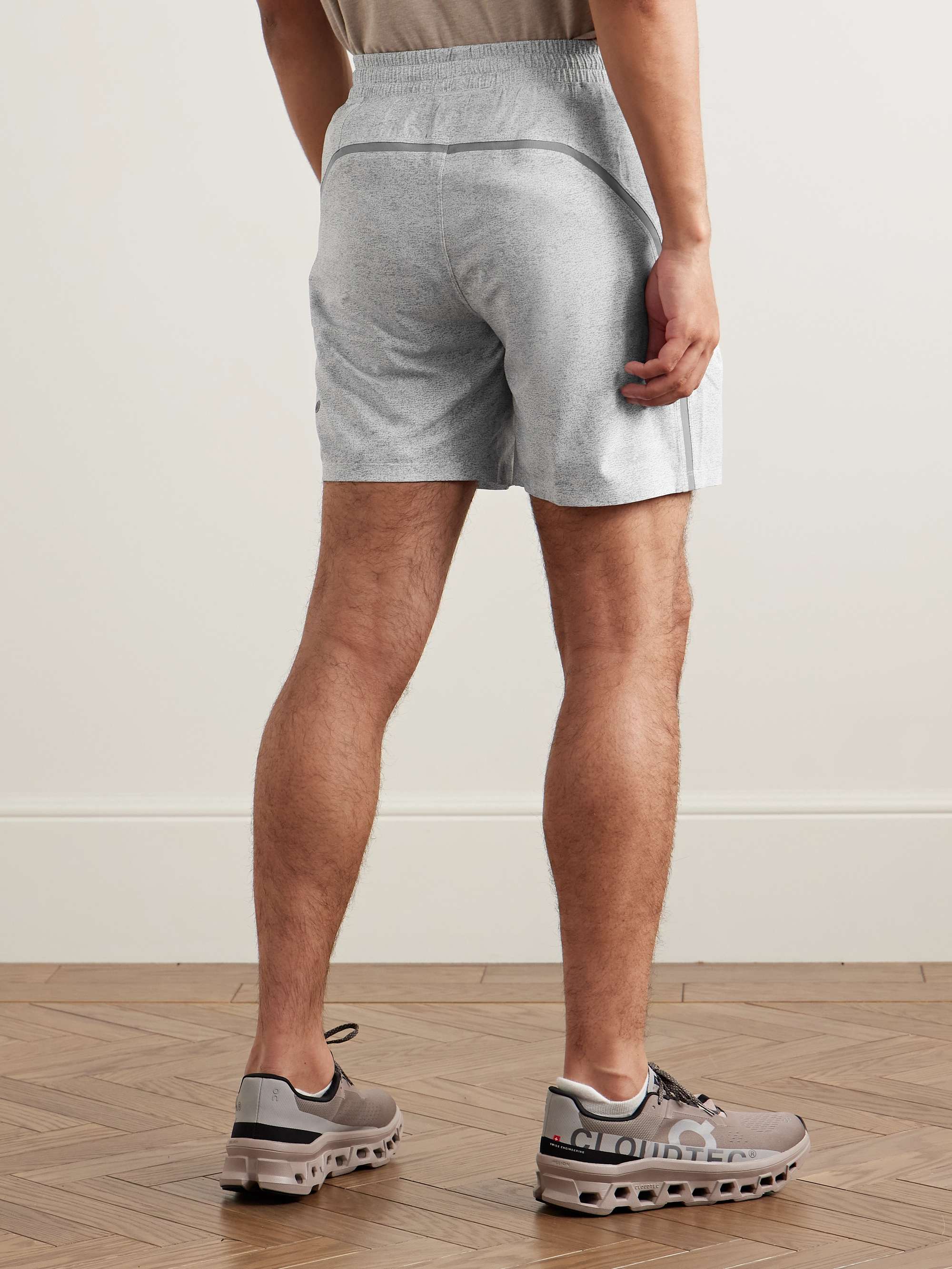 LULULEMON 