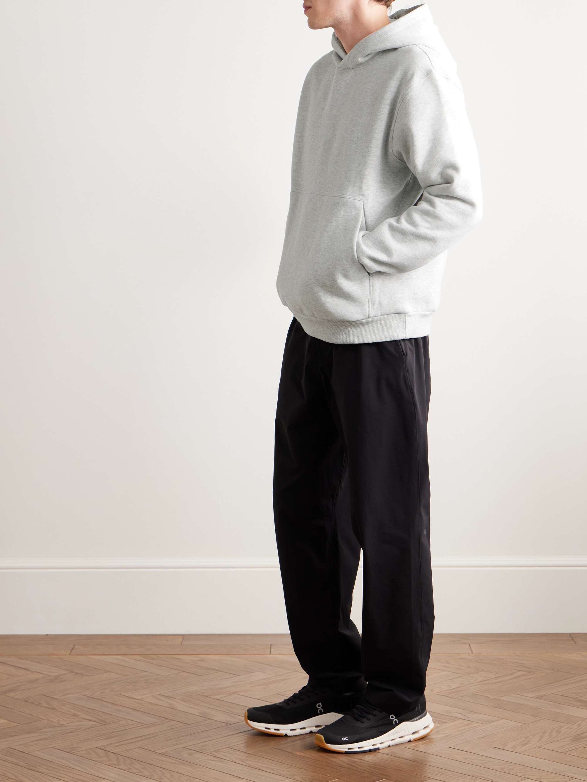 LULULEMON 