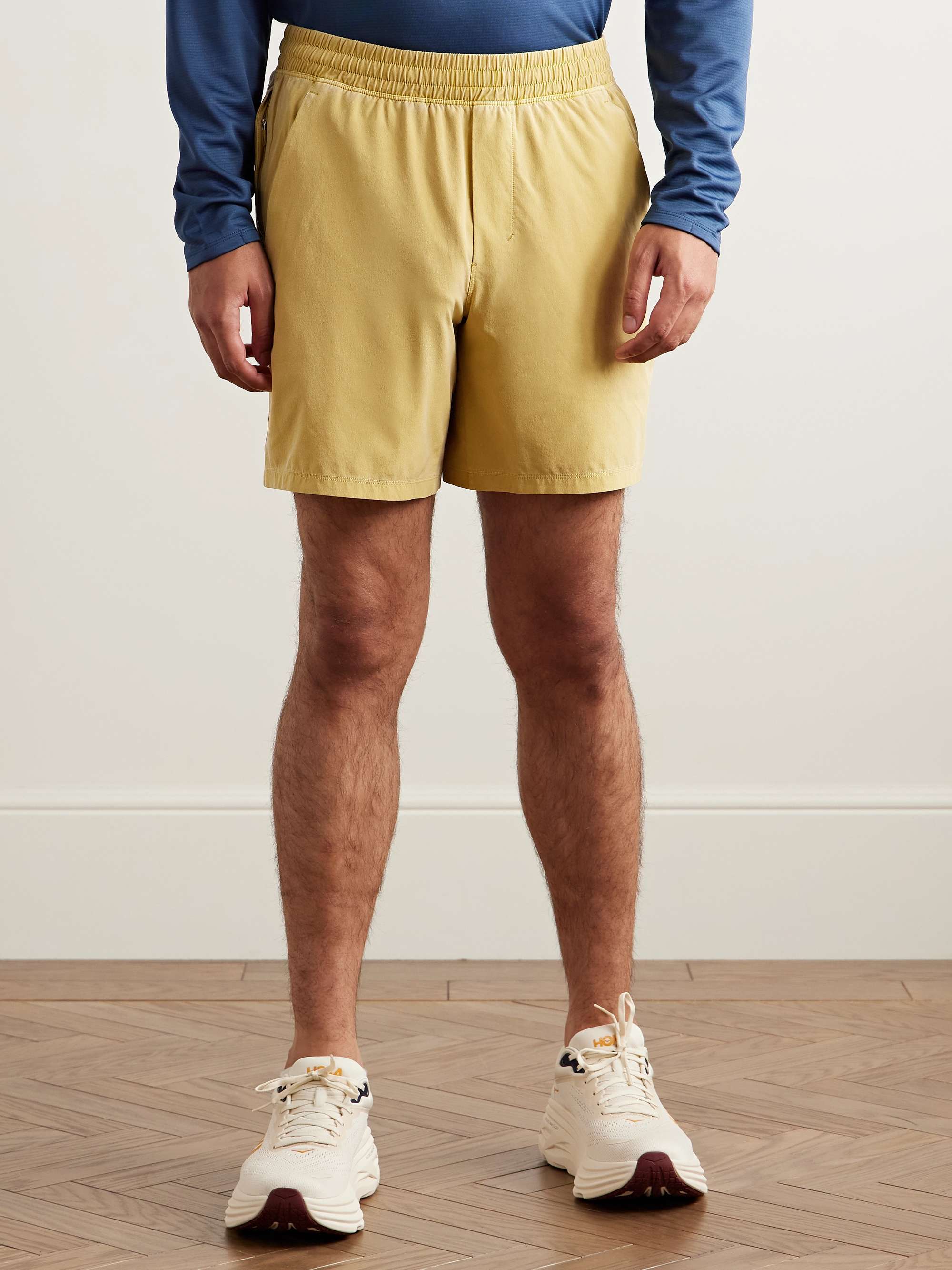 LULULEMON 