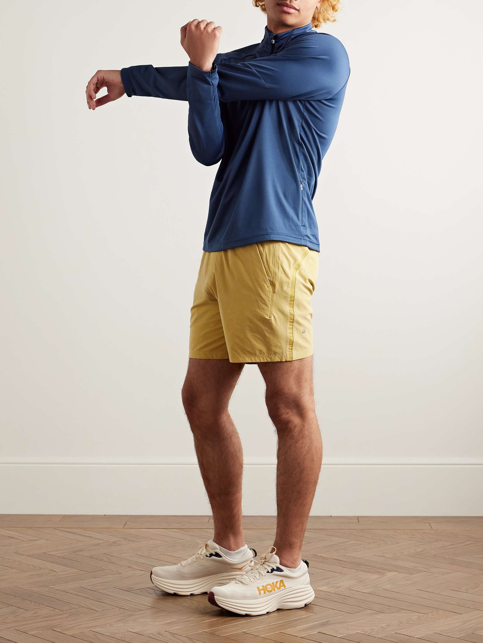 LULULEMON 