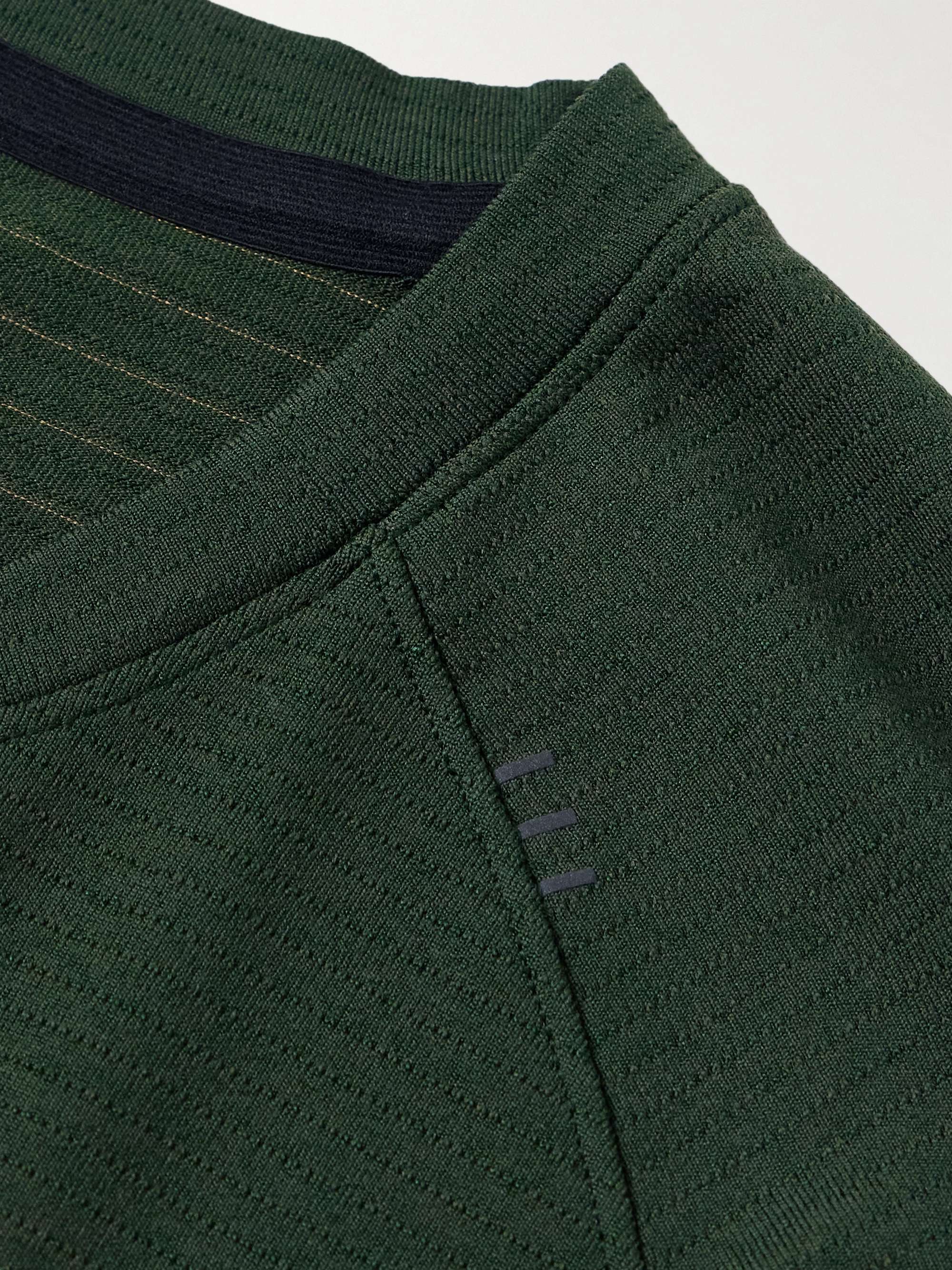 LULULEMON 