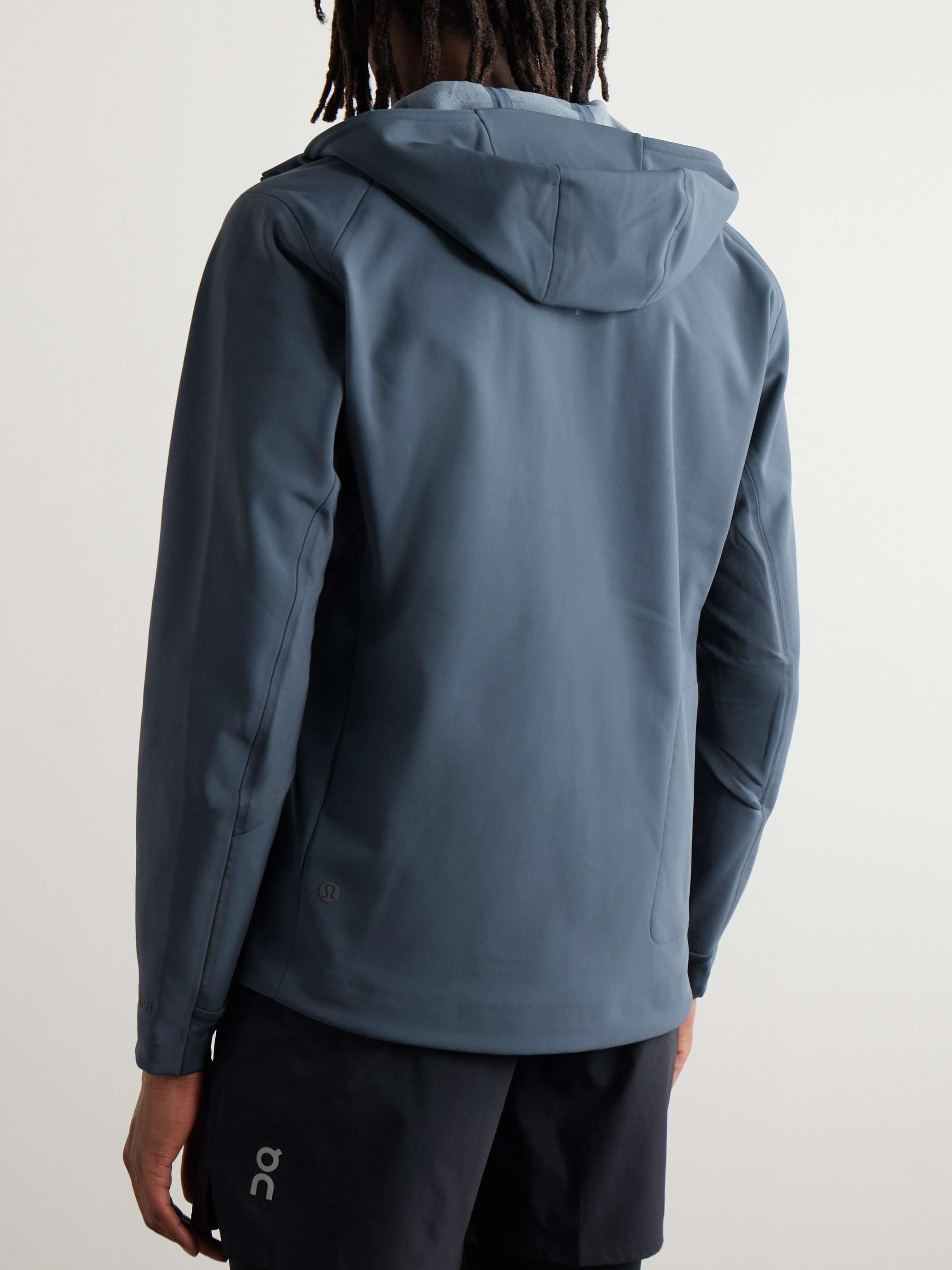 LULULEMON 