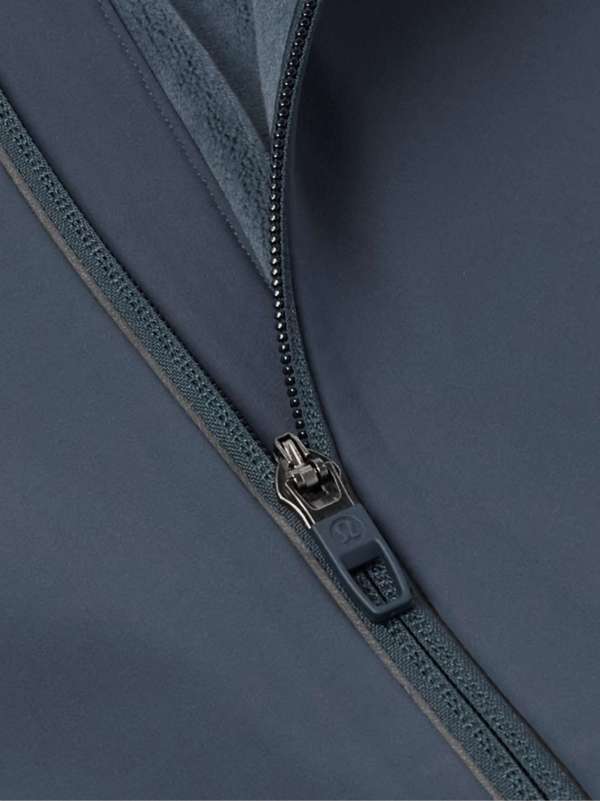 LULULEMON 