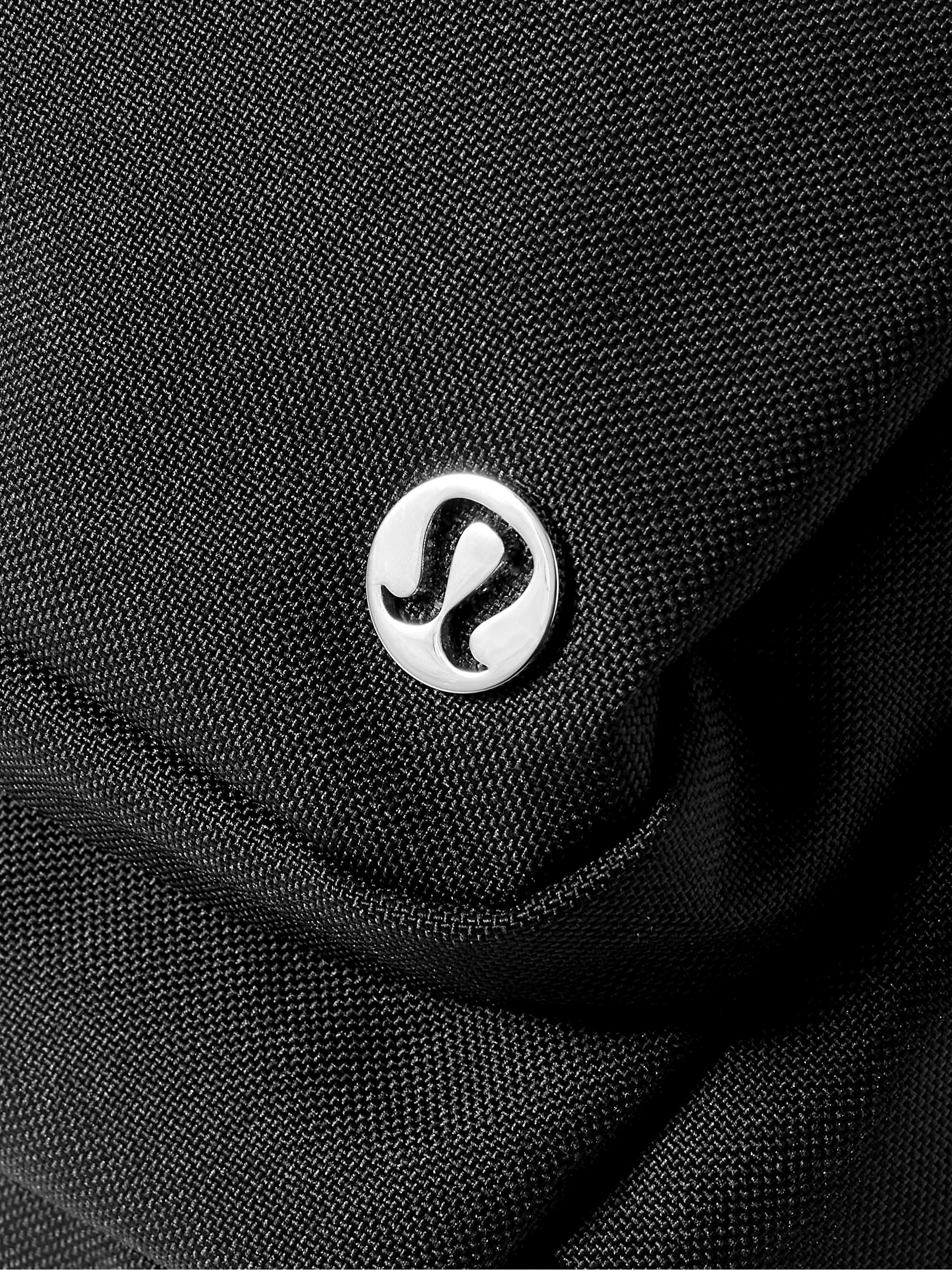 LULULEMON 