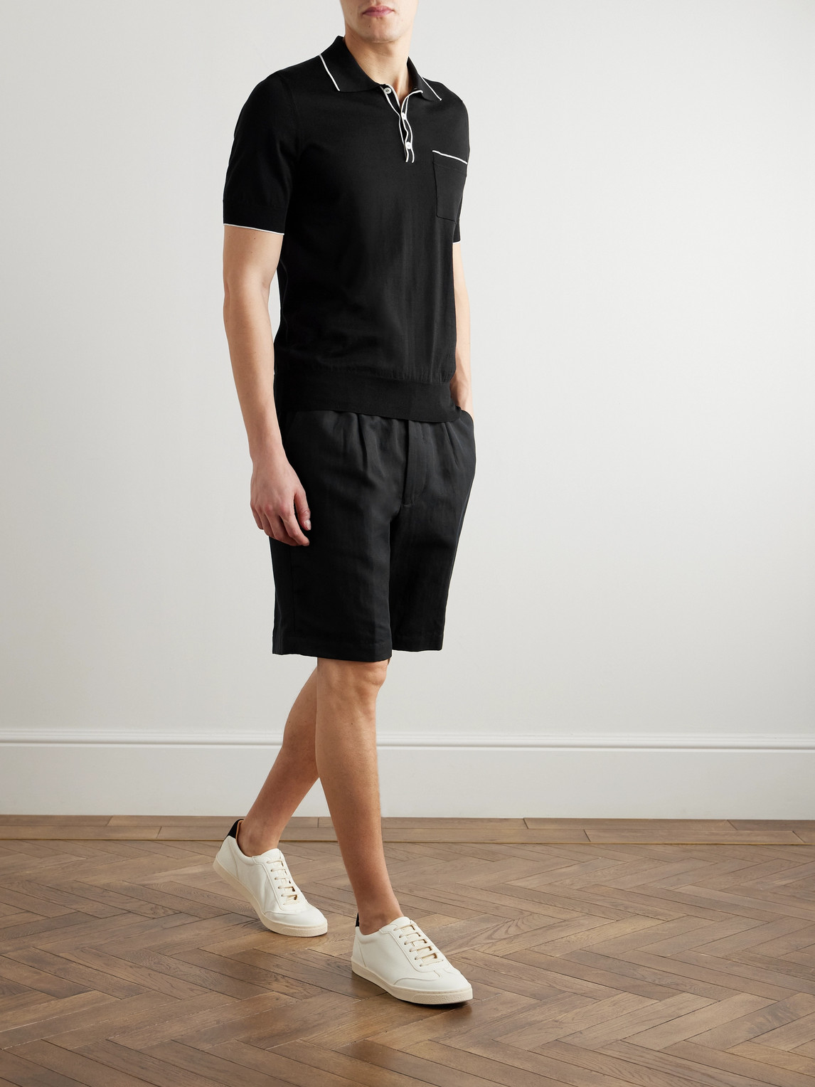 Brunello Cucinelli Navy Blue Cotton Bermuda Shorts Men In Black