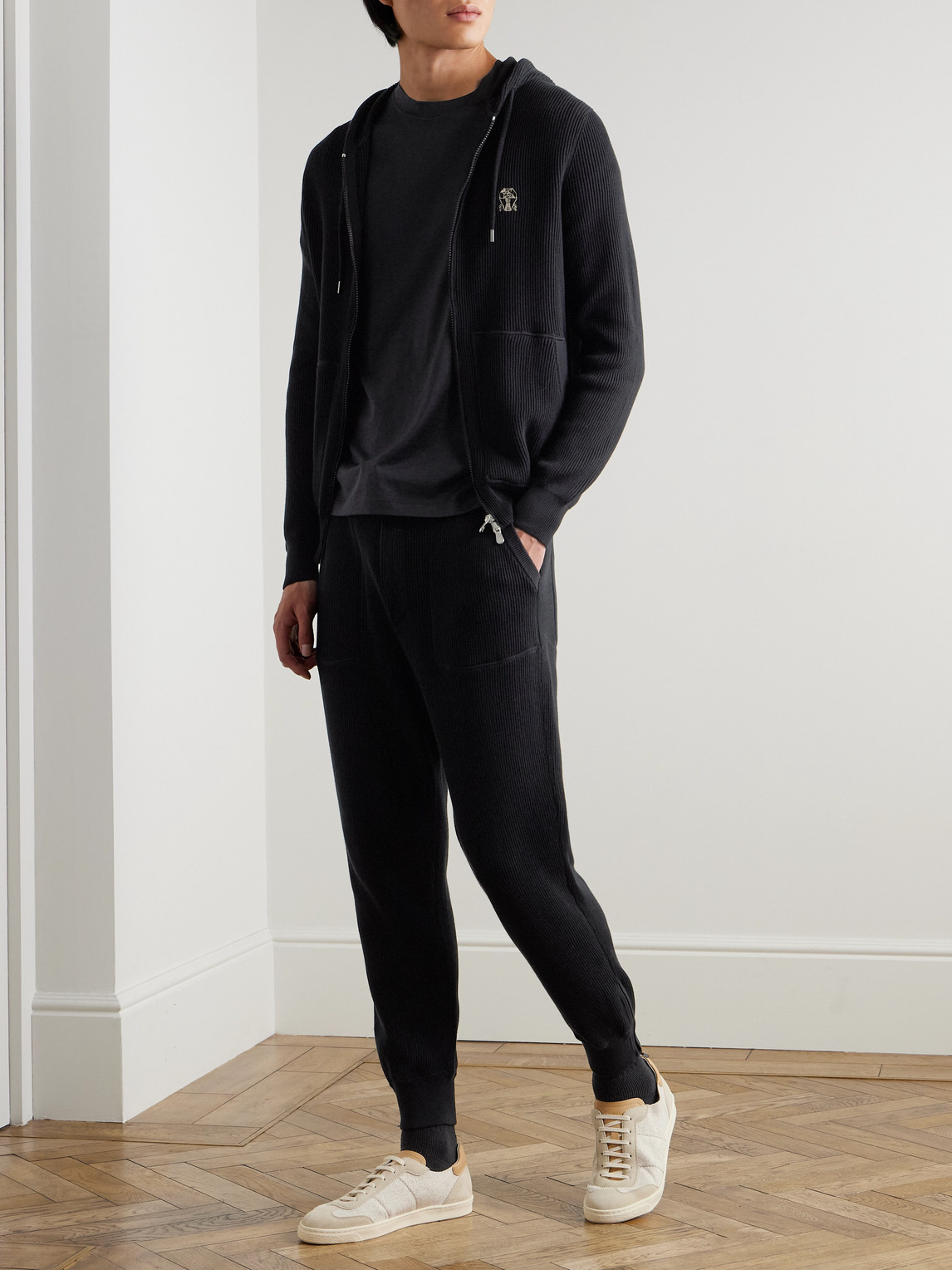 Brunello Cucinelli Ribbed Cotton Sweatpants In Black