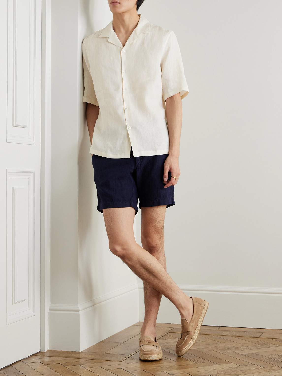 Brunello Cucinelli Camp-collar Linen Shirt In Neutrals