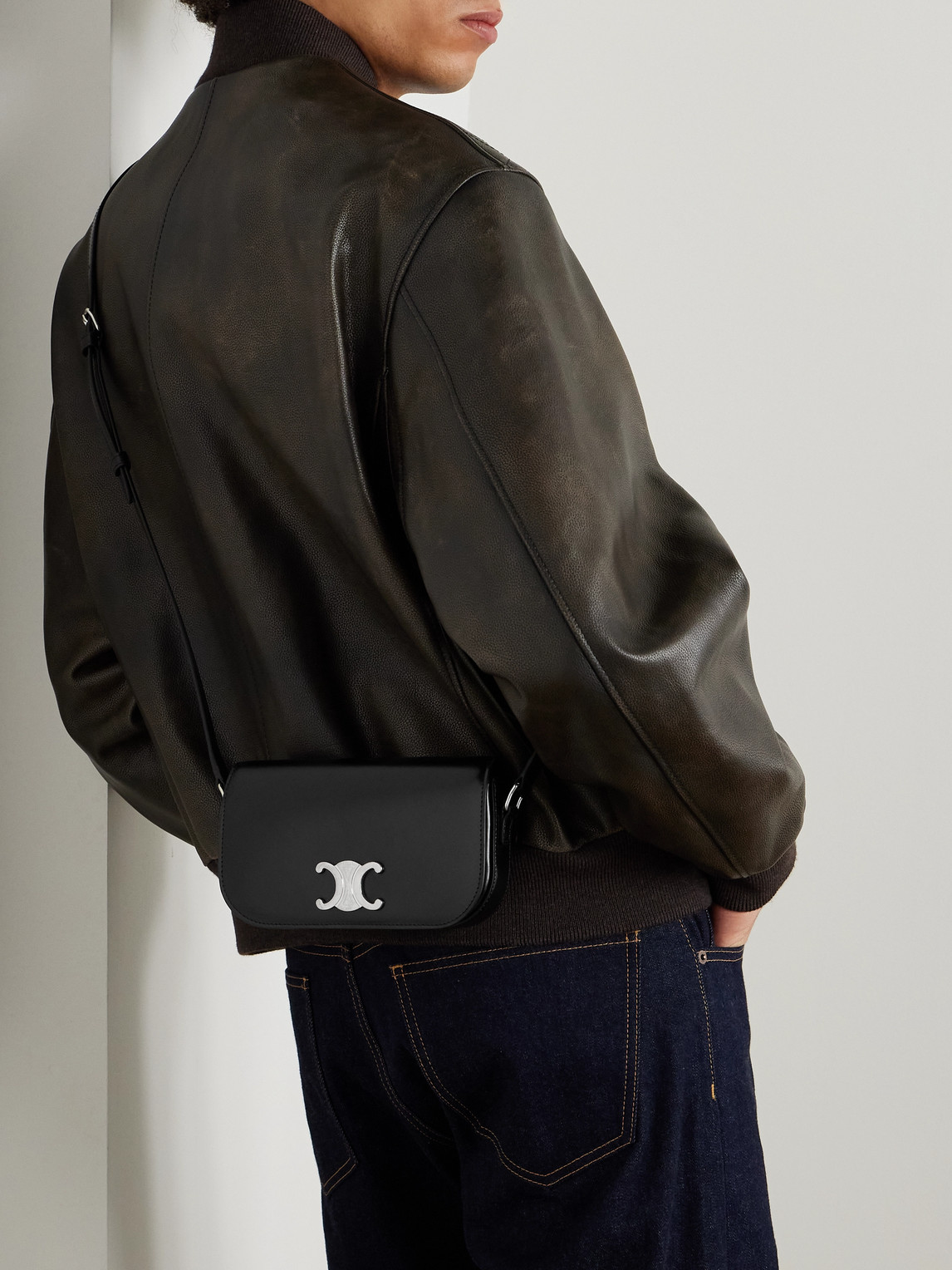 Celine Triomphe Small Glossed-leather Messenger Bag In Black