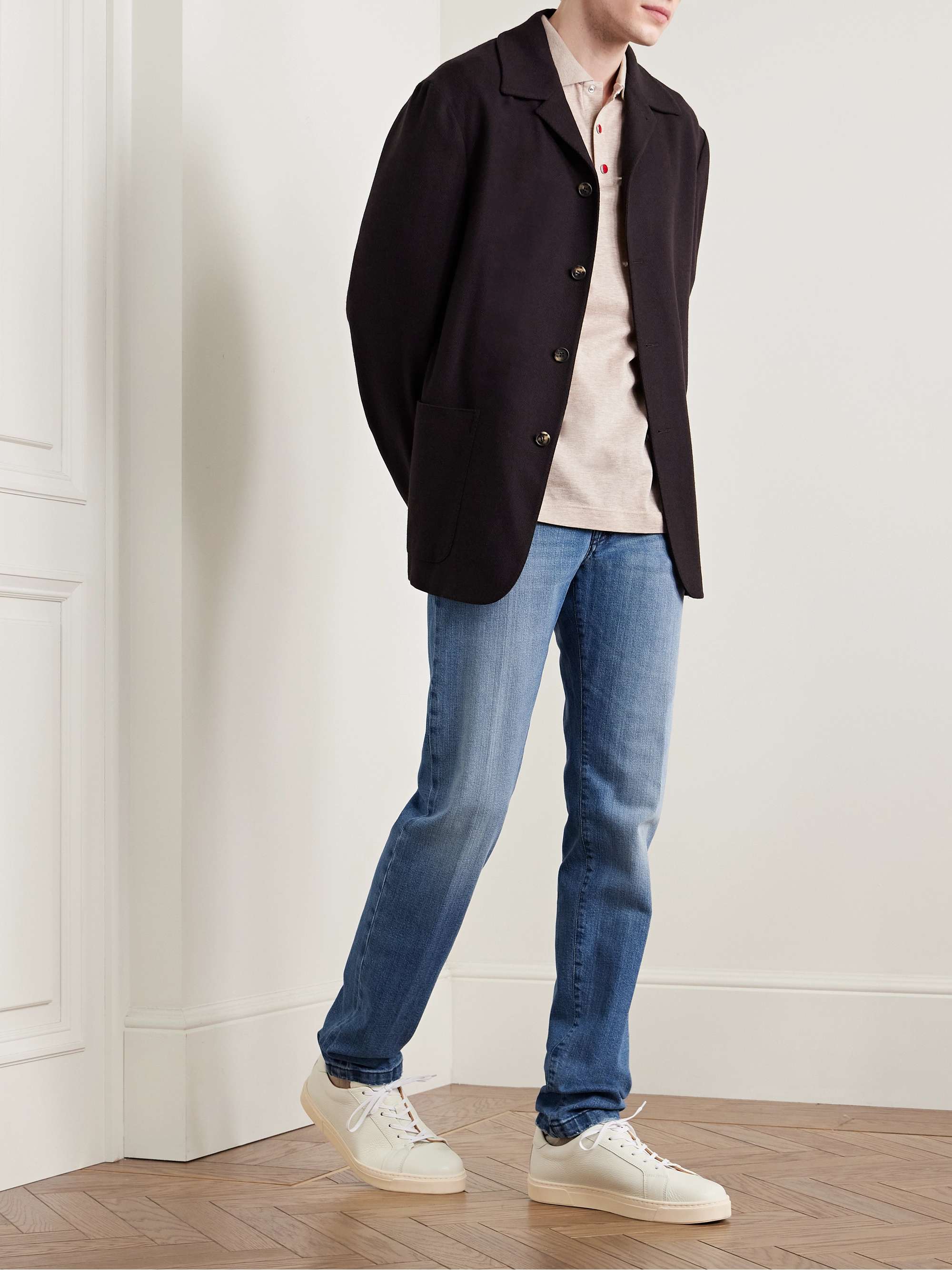 KITON 