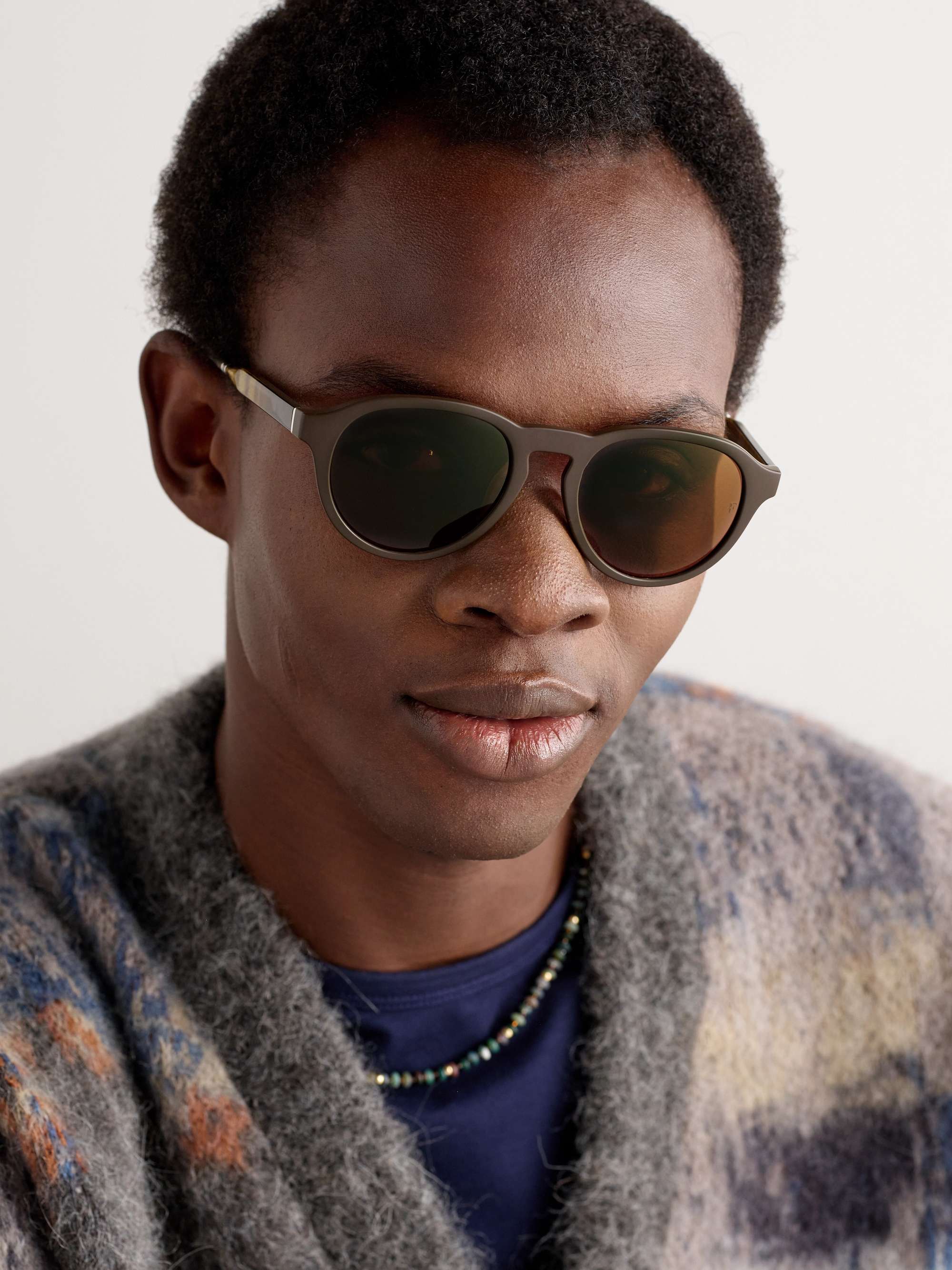 OLIVER PEOPLES 