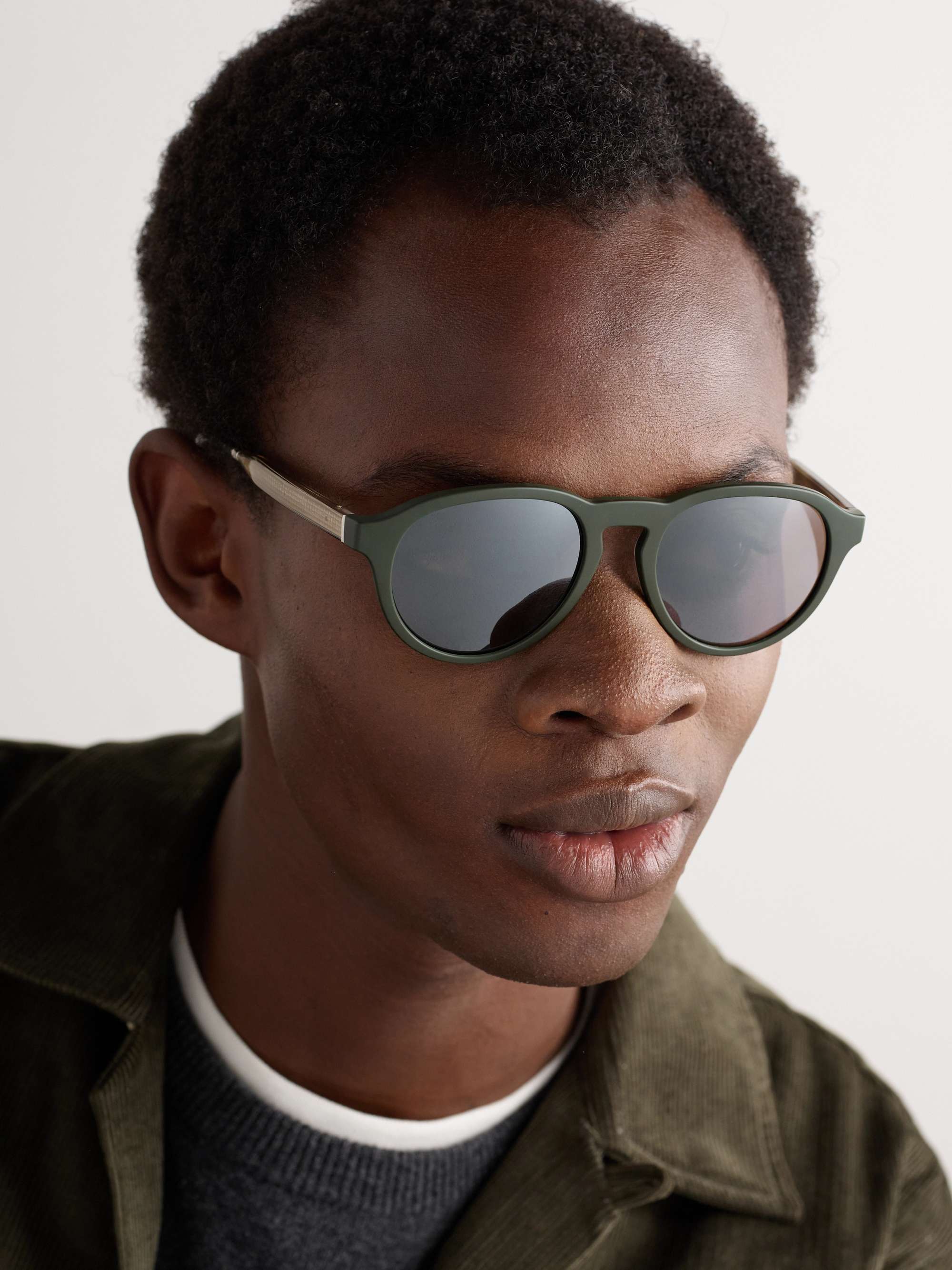 OLIVER PEOPLES 