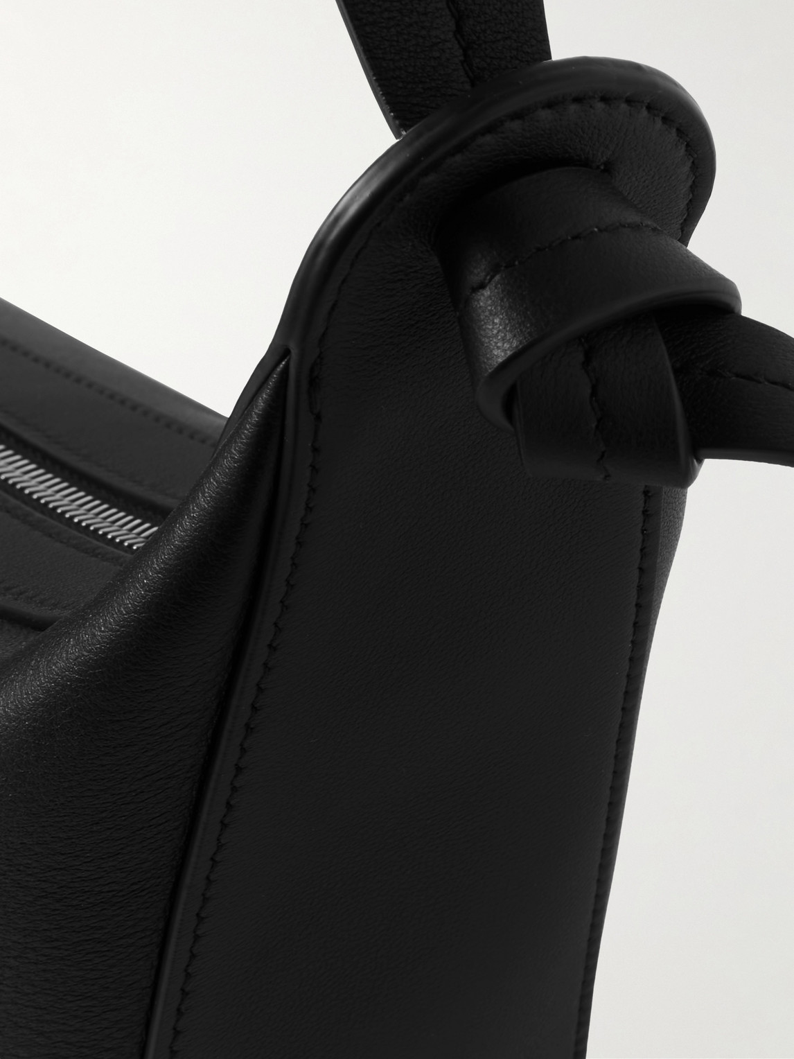 Jil Sander Knot Large Leather Shoulder Bag In Black