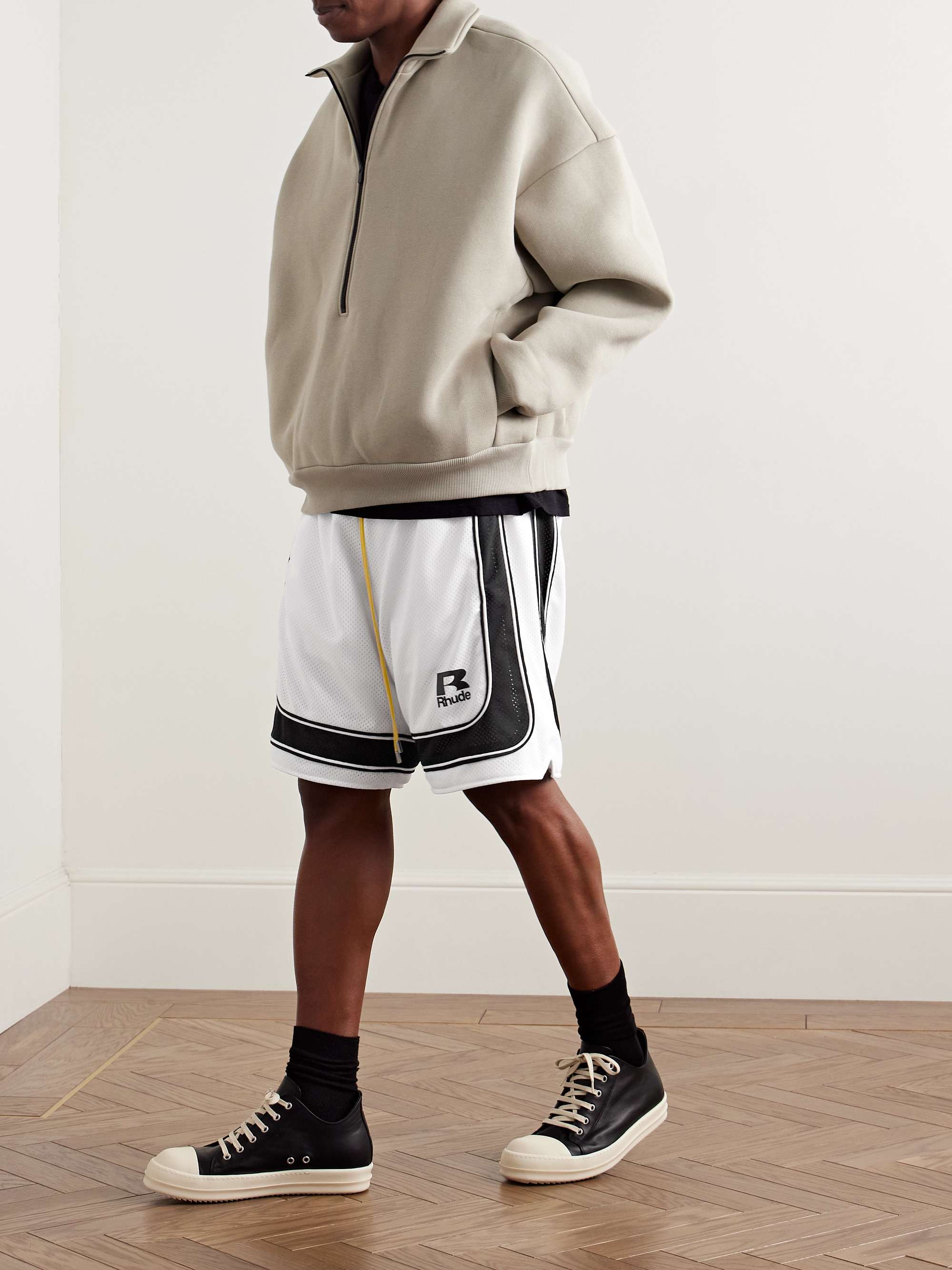 RHUDE Wide-Leg Logo-Print Mesh Drawstring Shorts for Men RHUDE Wide-Leg Logo-Print Mesh Drawstring Shorts for Men