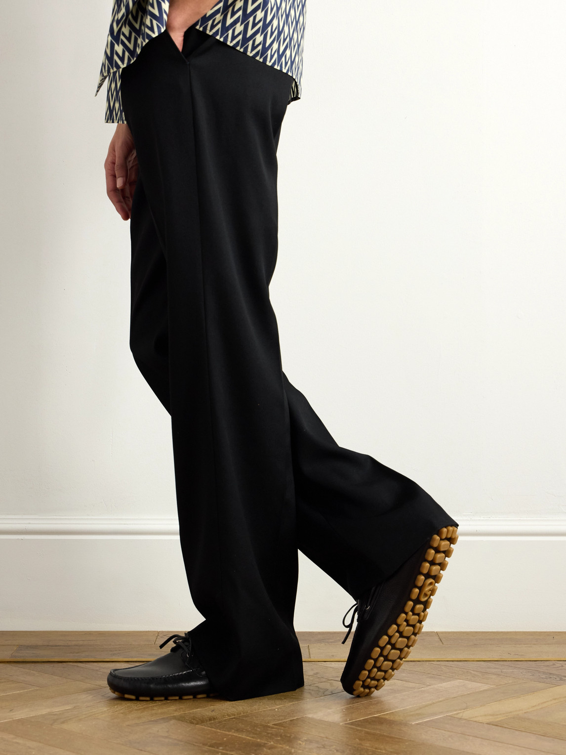 Valentino Garavani 'fastaway' Black Loafers With Vlogo Plaque And Decorative Laces With Logo In Leat In Black