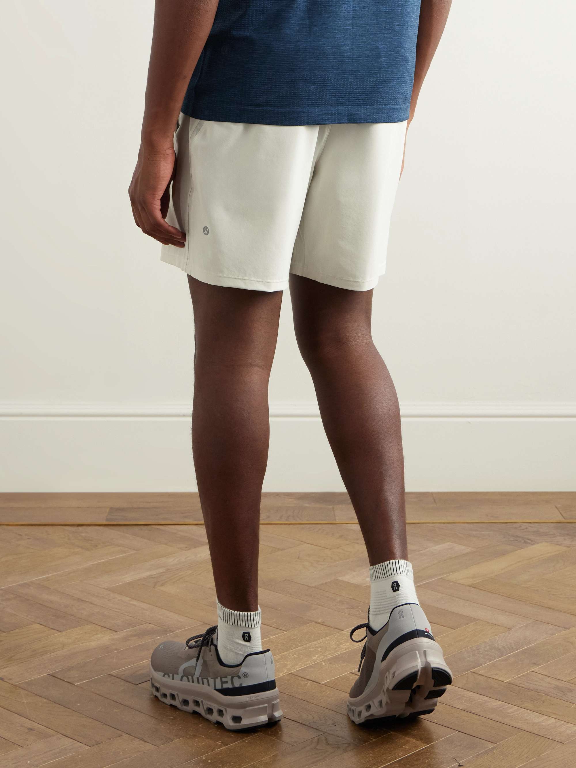 LULULEMON Pace Breaker 7" Recycled-Swift Shorts
