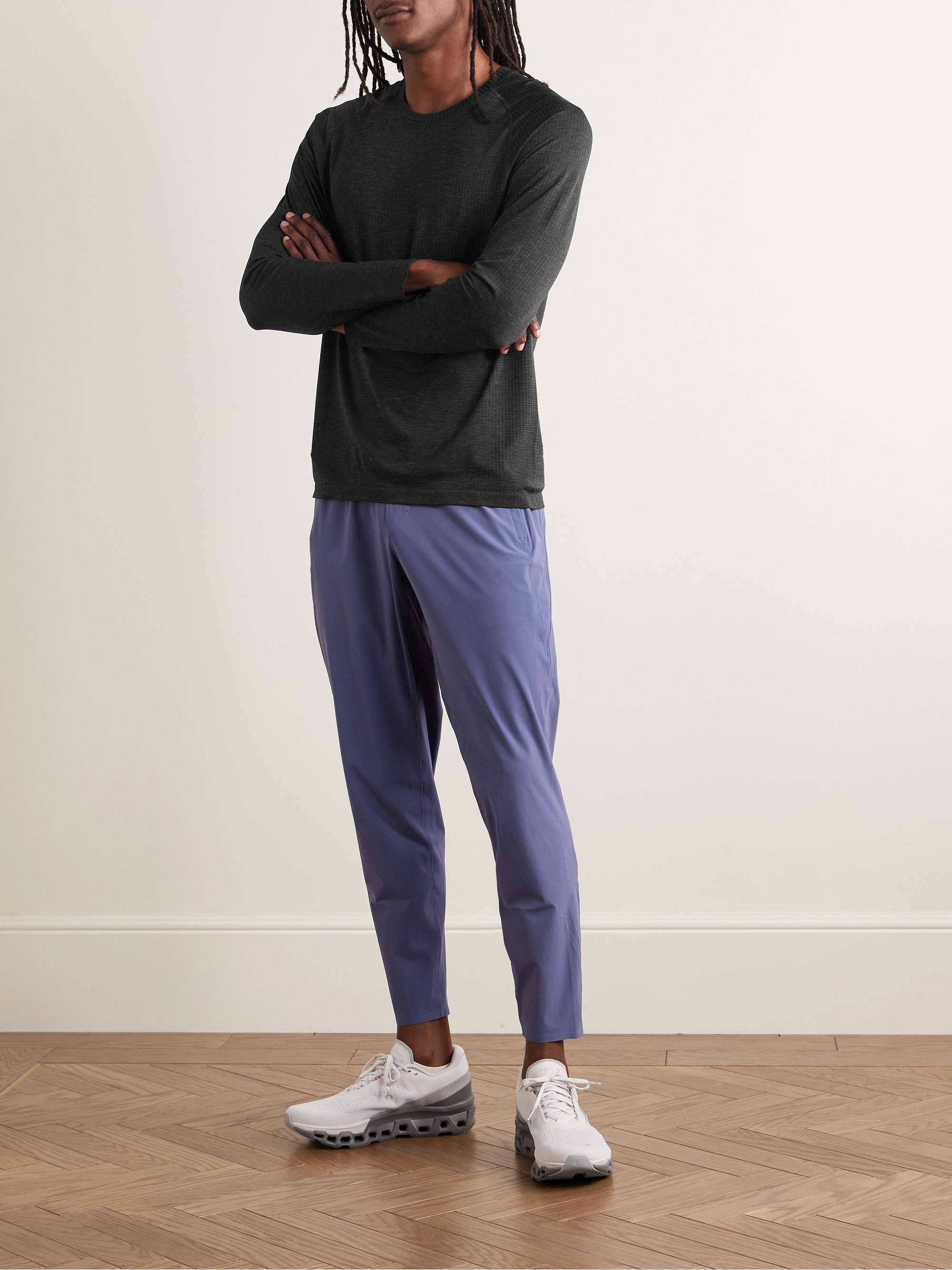 LULULEMON 