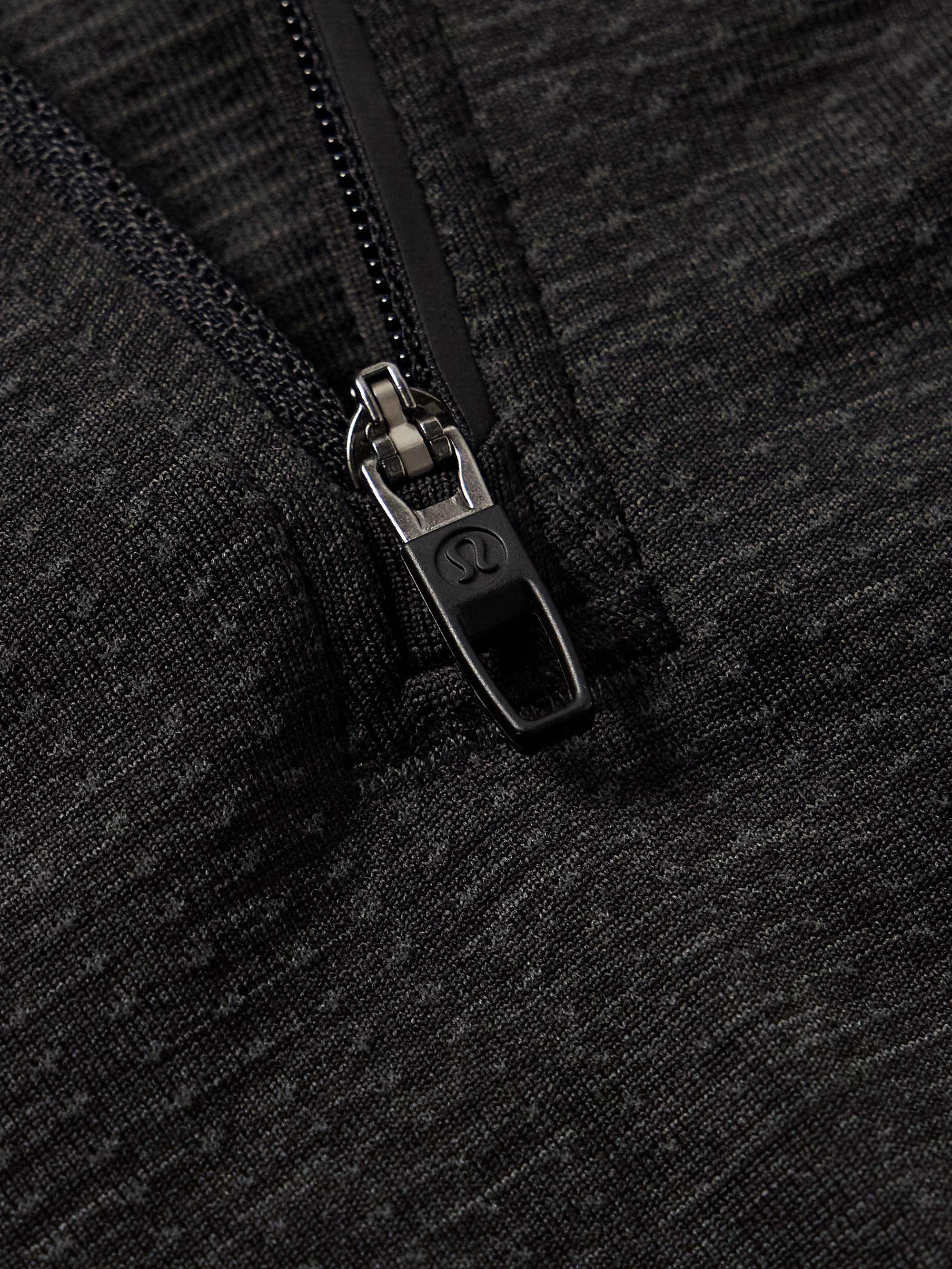 LULULEMON 