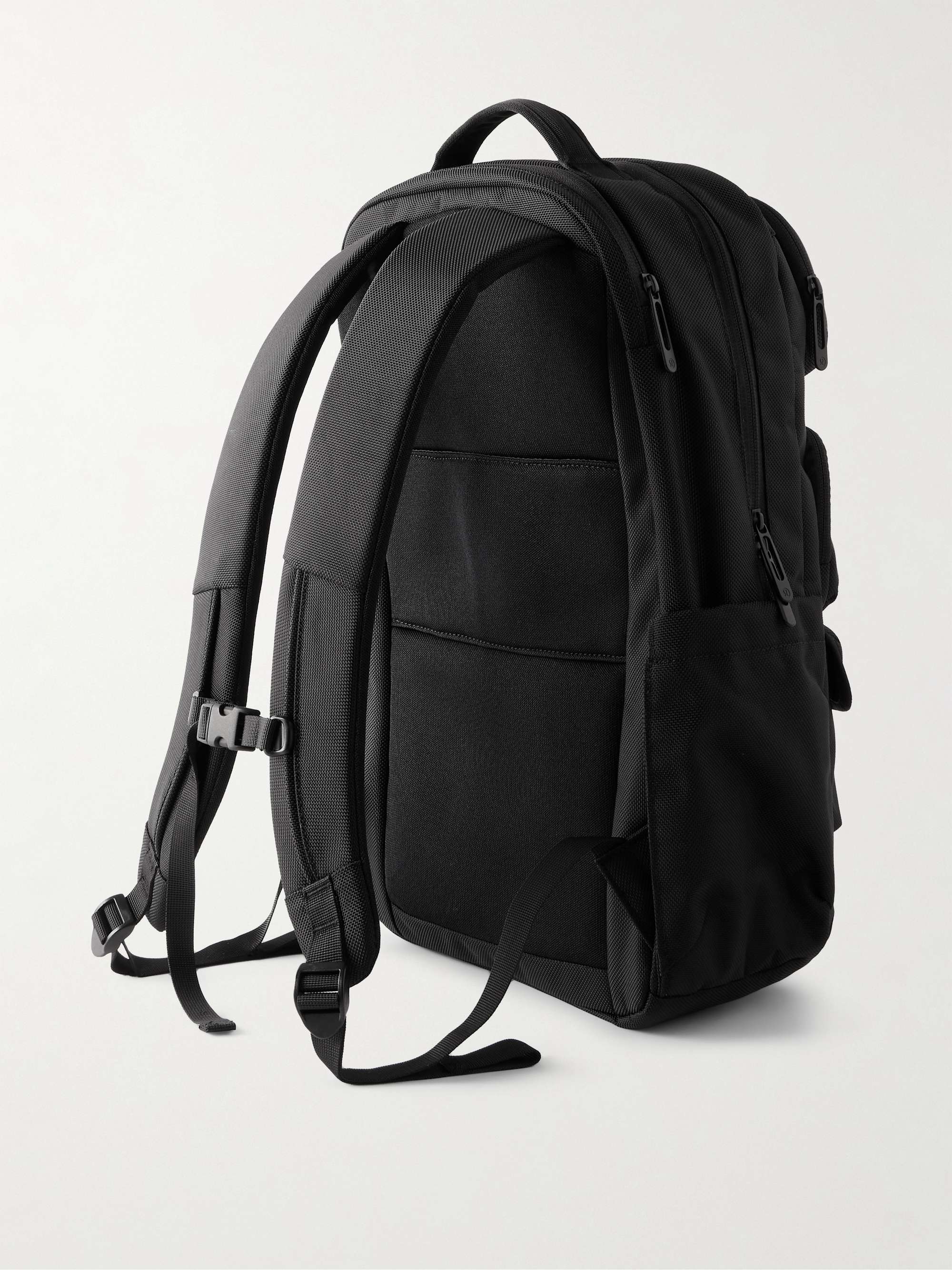 LULULEMON 
