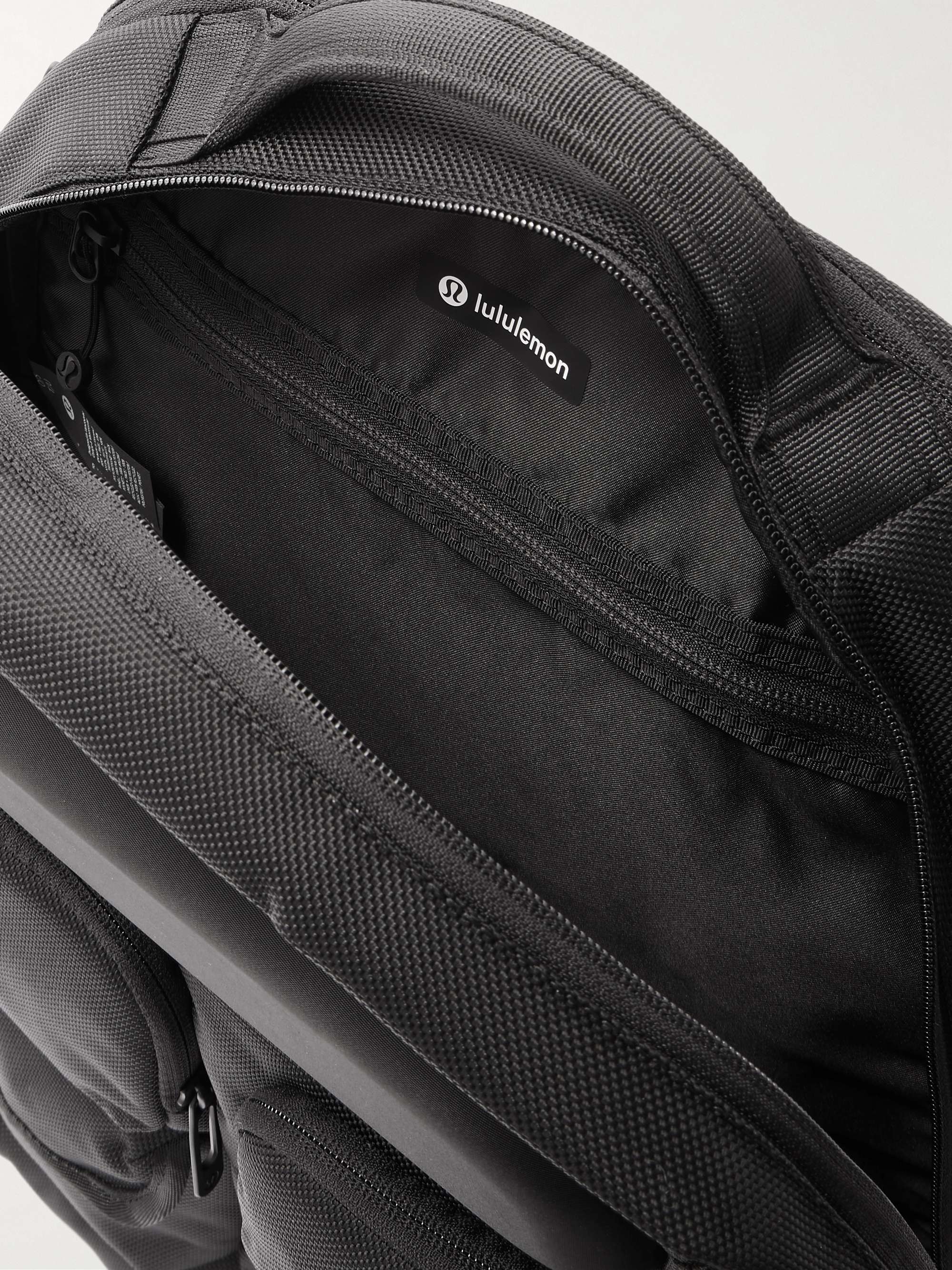 LULULEMON 