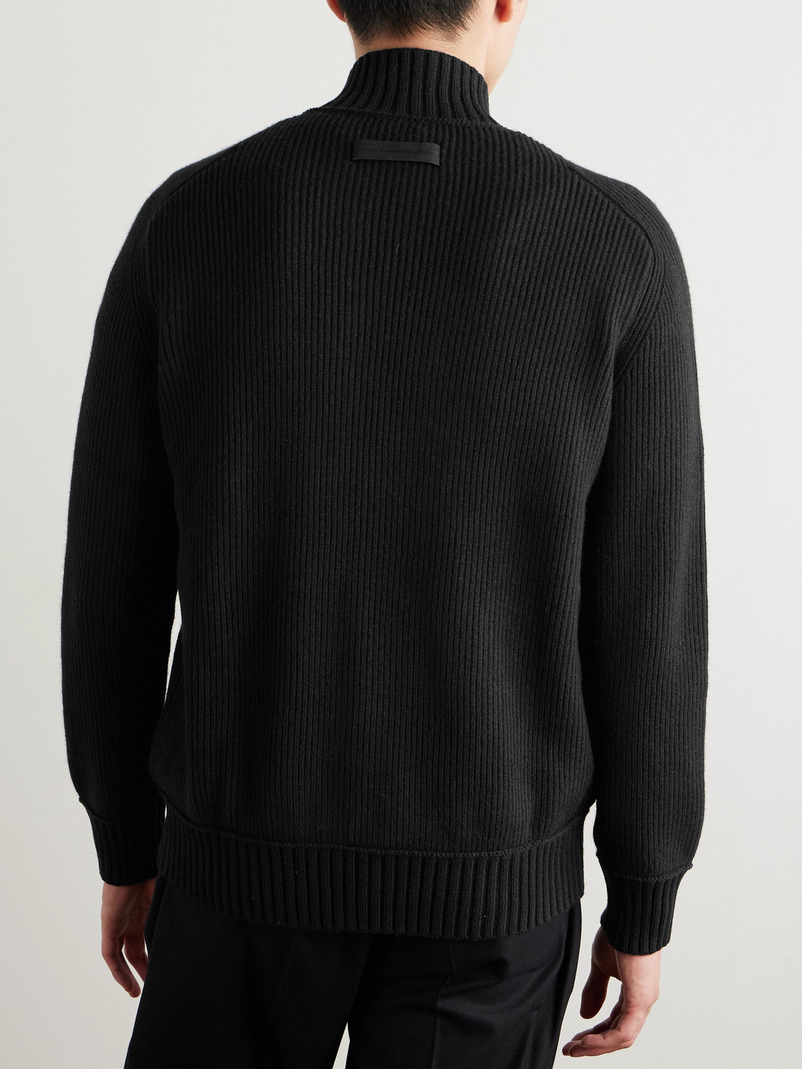 Zegna Ribbed Oasi Cashmere Zip-up Cardigan In Black