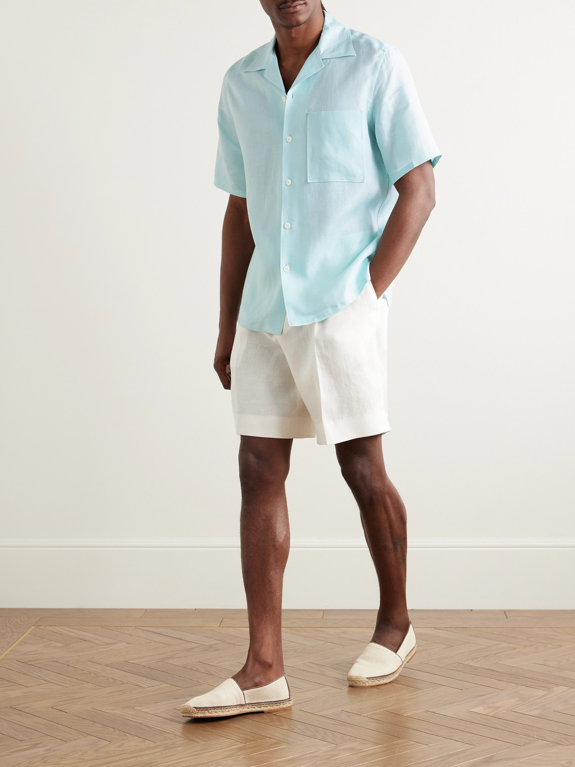 Convertible-Collar Oasi Linen Shirt — 2
