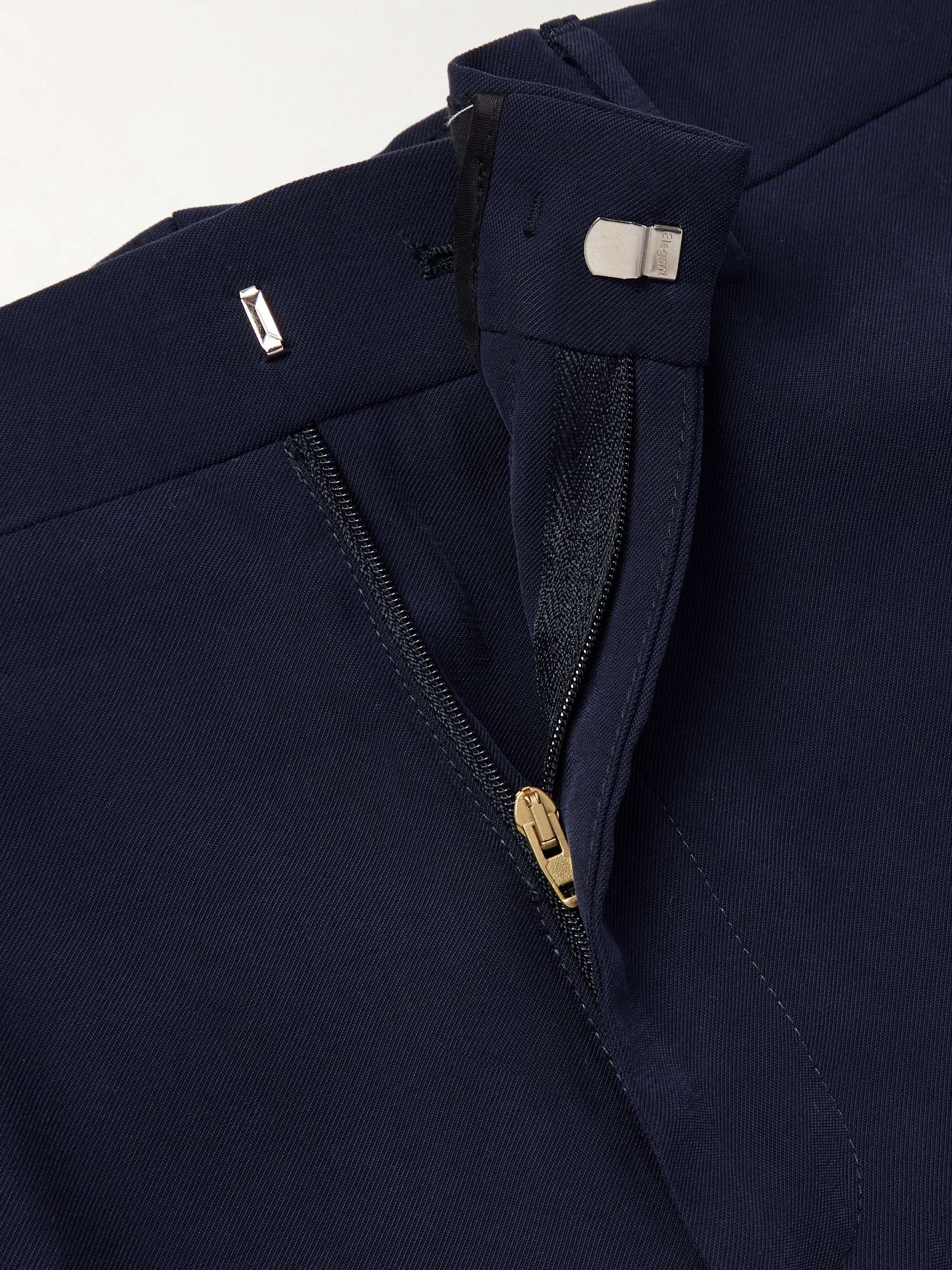 THOM SWEENEY 