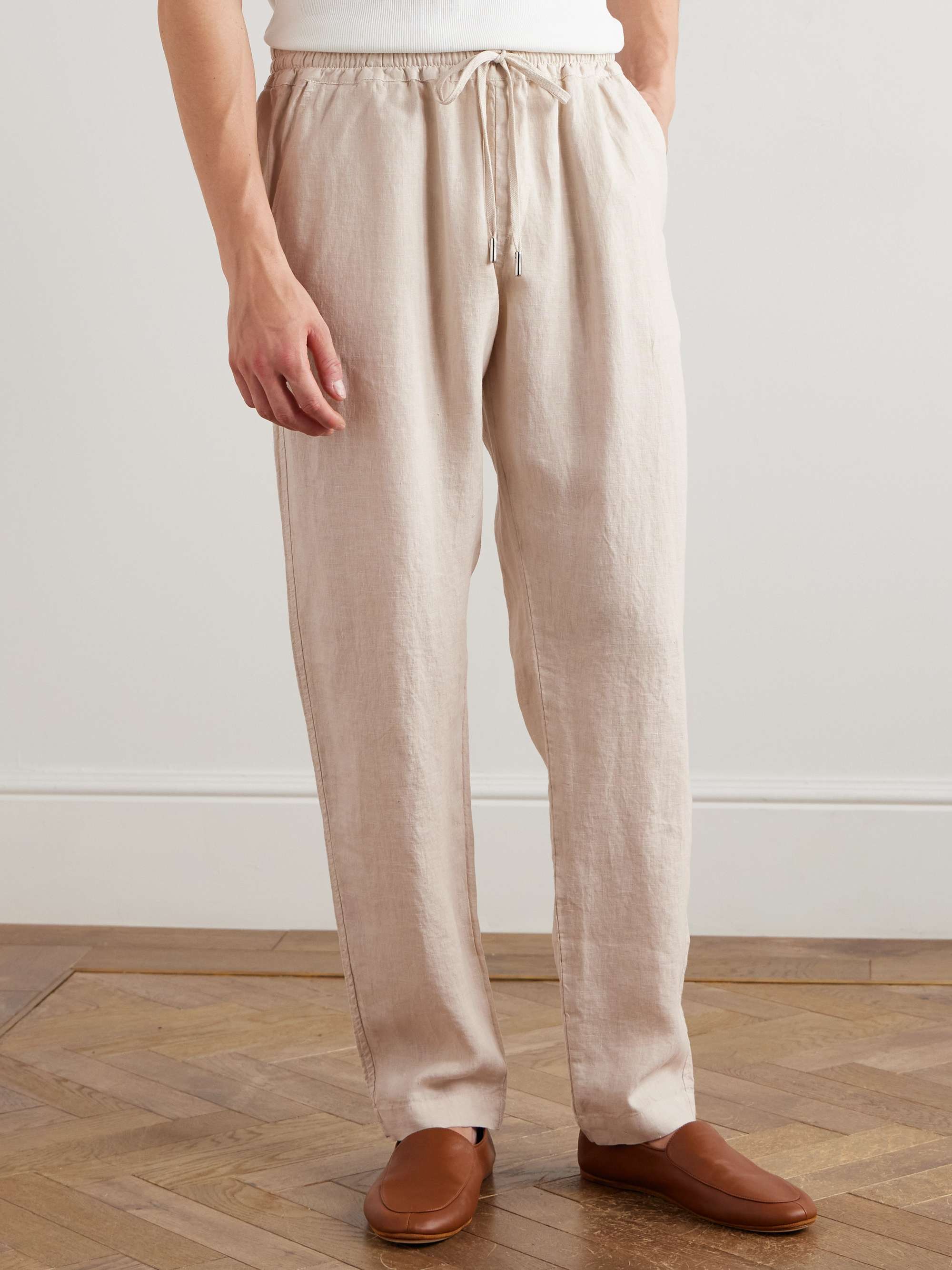 THOM SWEENEY 