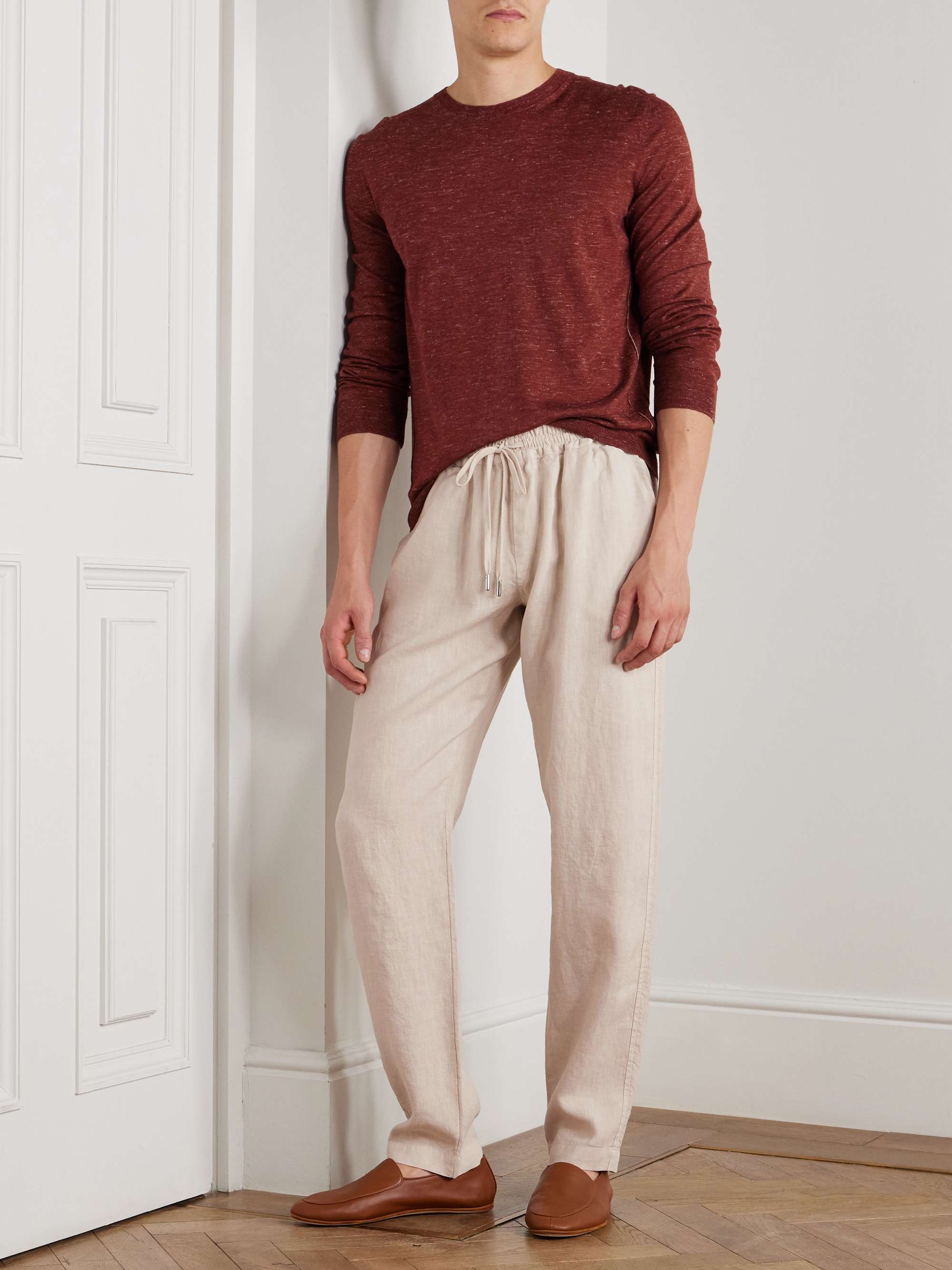 THOM SWEENEY 