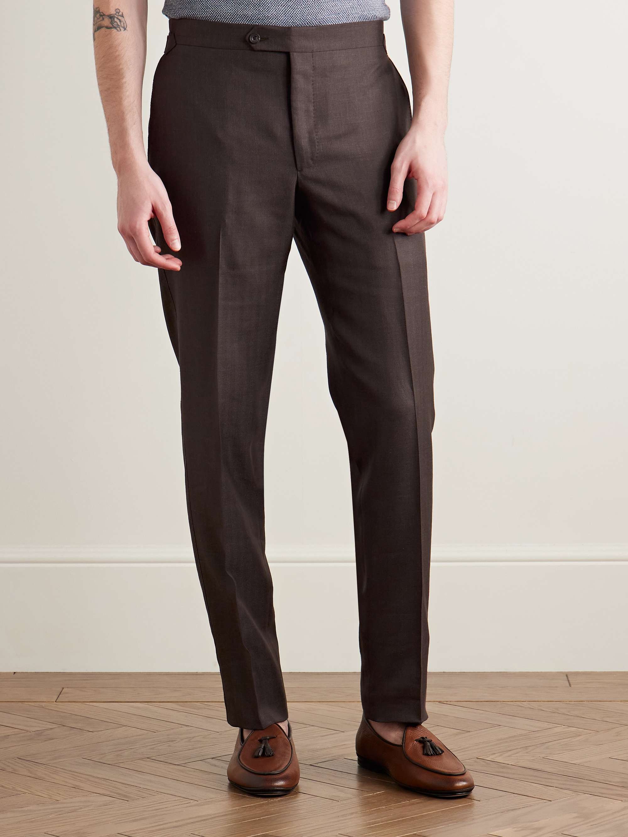 THOM SWEENEY 