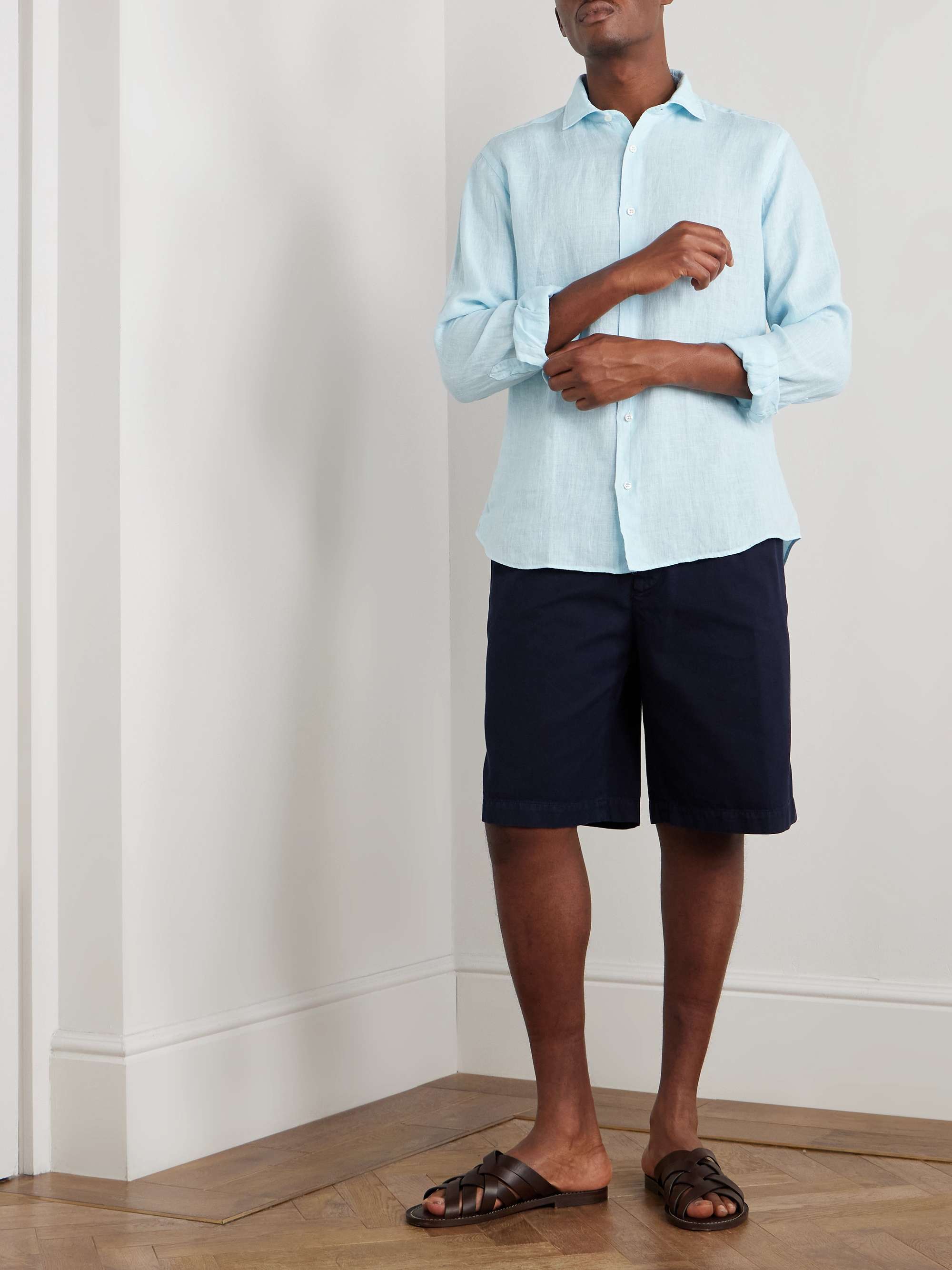 THOM SWEENEY 