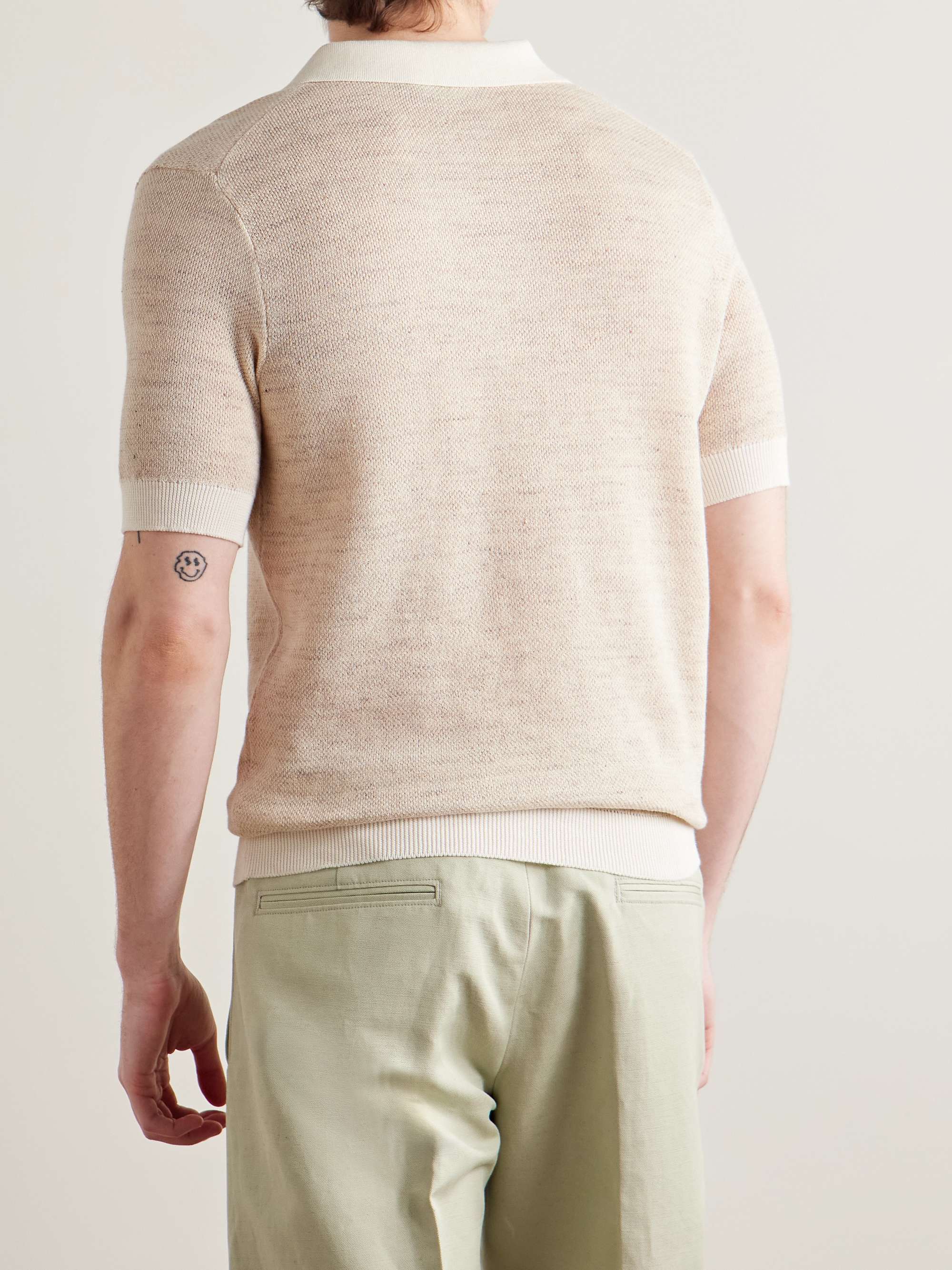 THOM SWEENEY 
