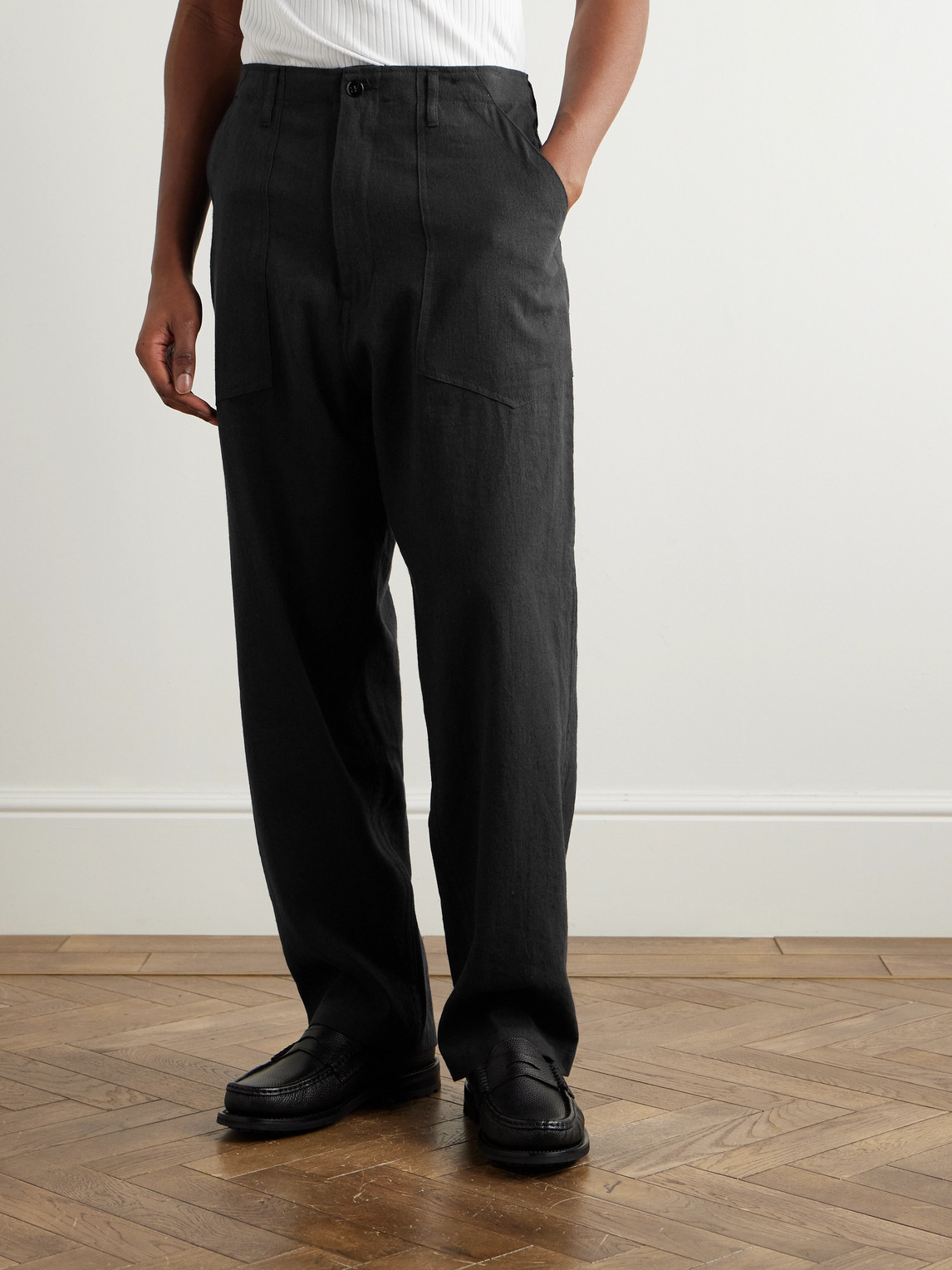 Shop Monitaly Fatigue Straight-leg Linen And Cotton-blend Trousers In Black